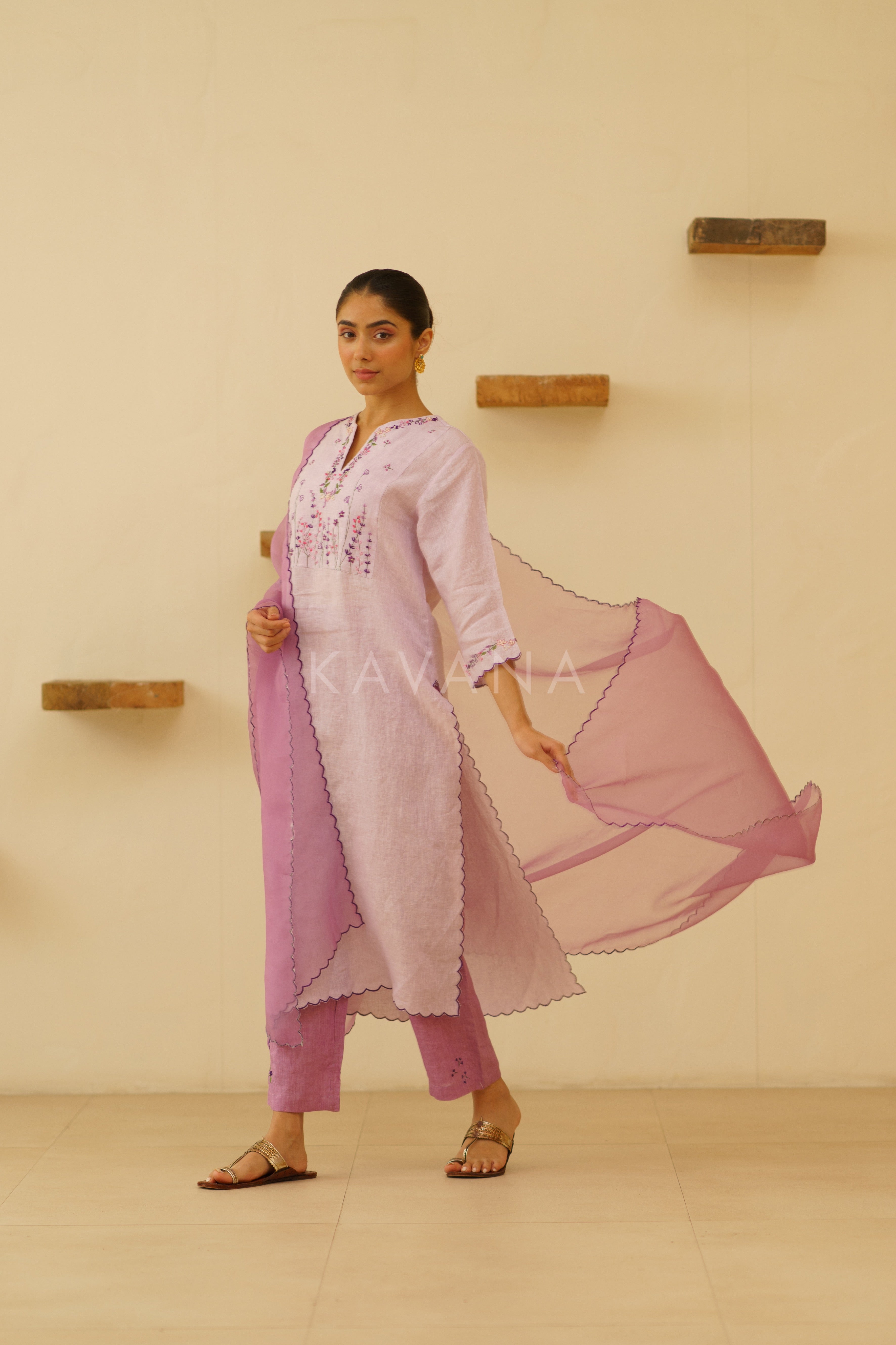 Sravya Kurta Set