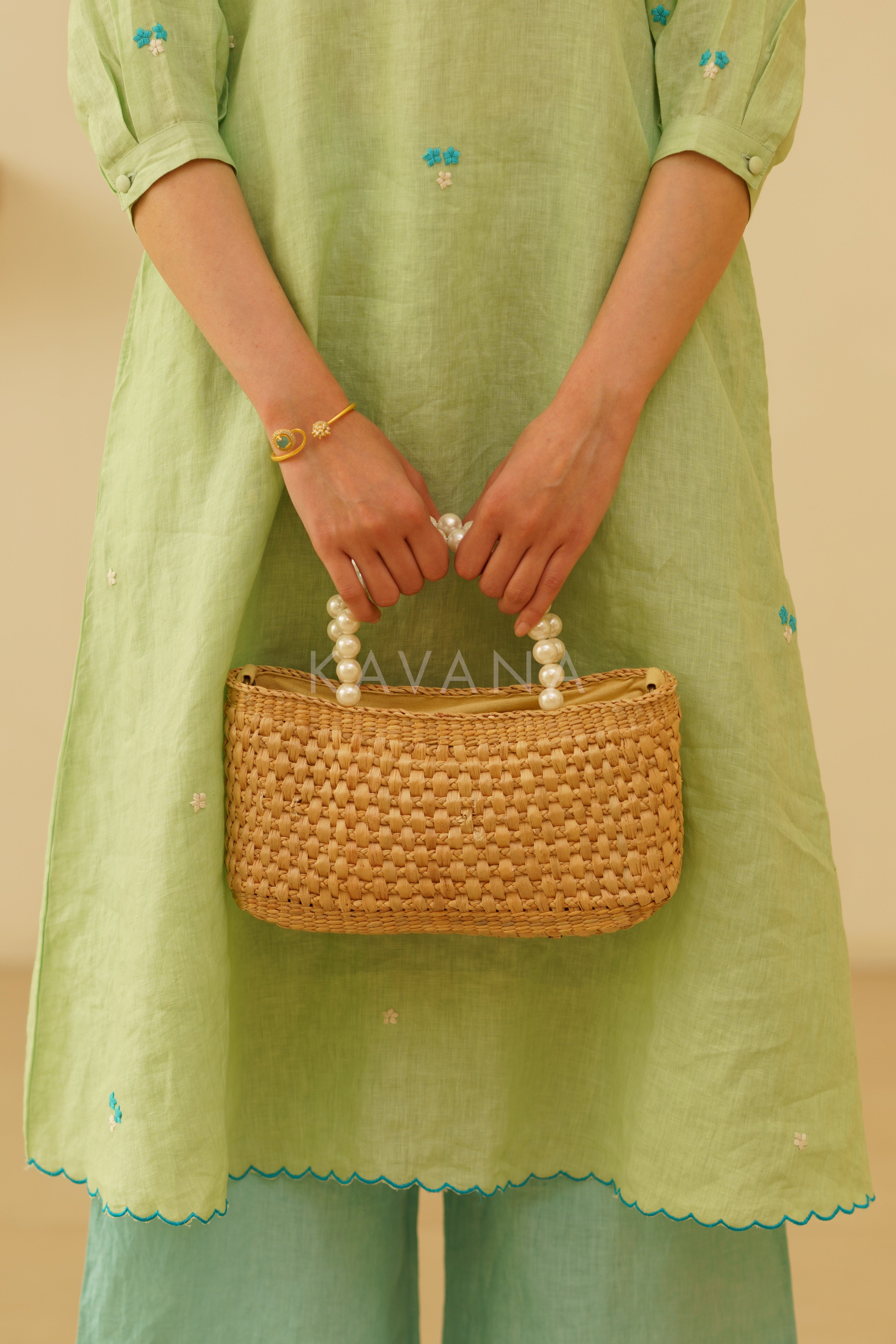 Zuhur Kurta Set