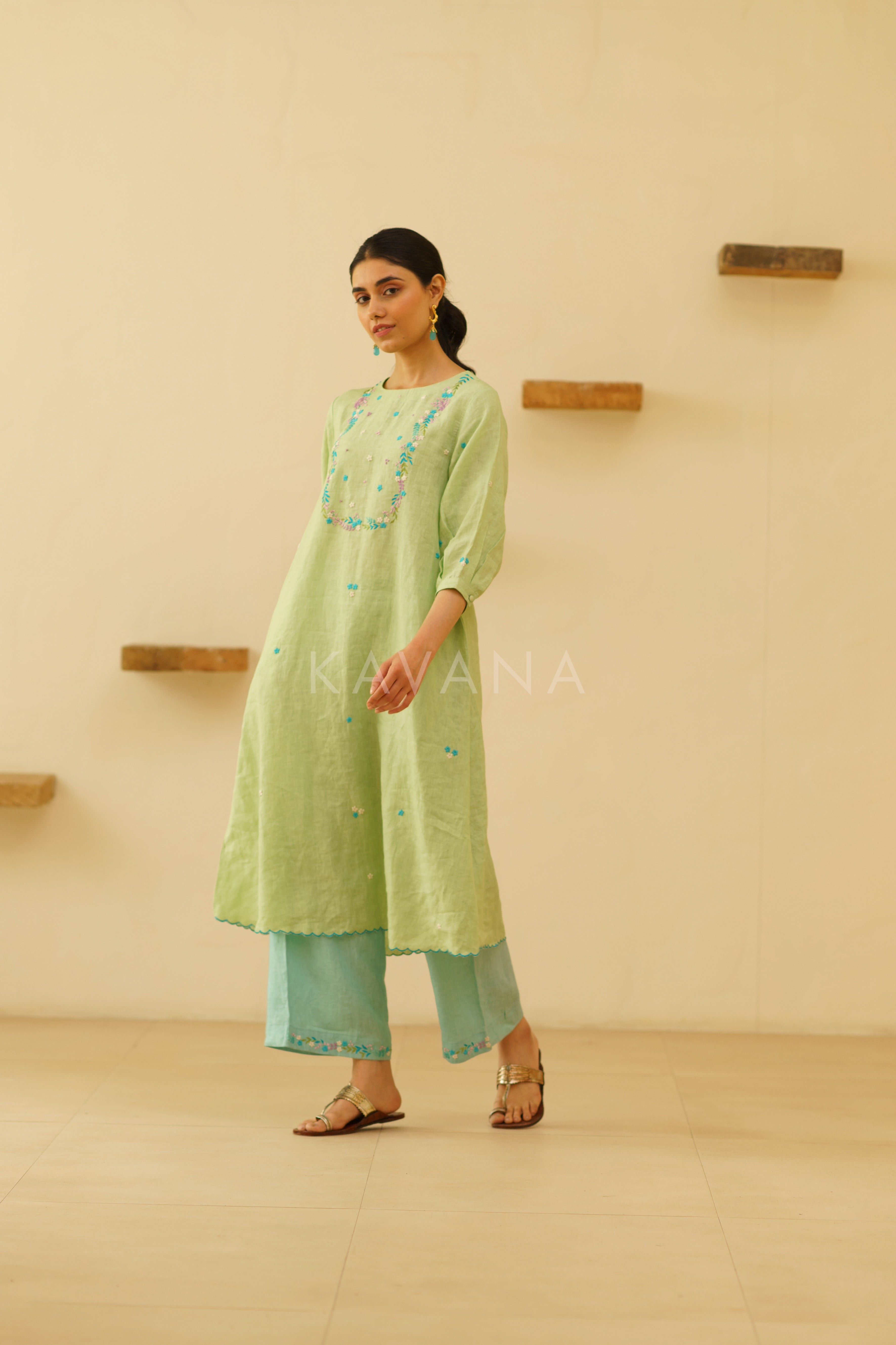 Zuhur Kurta Set