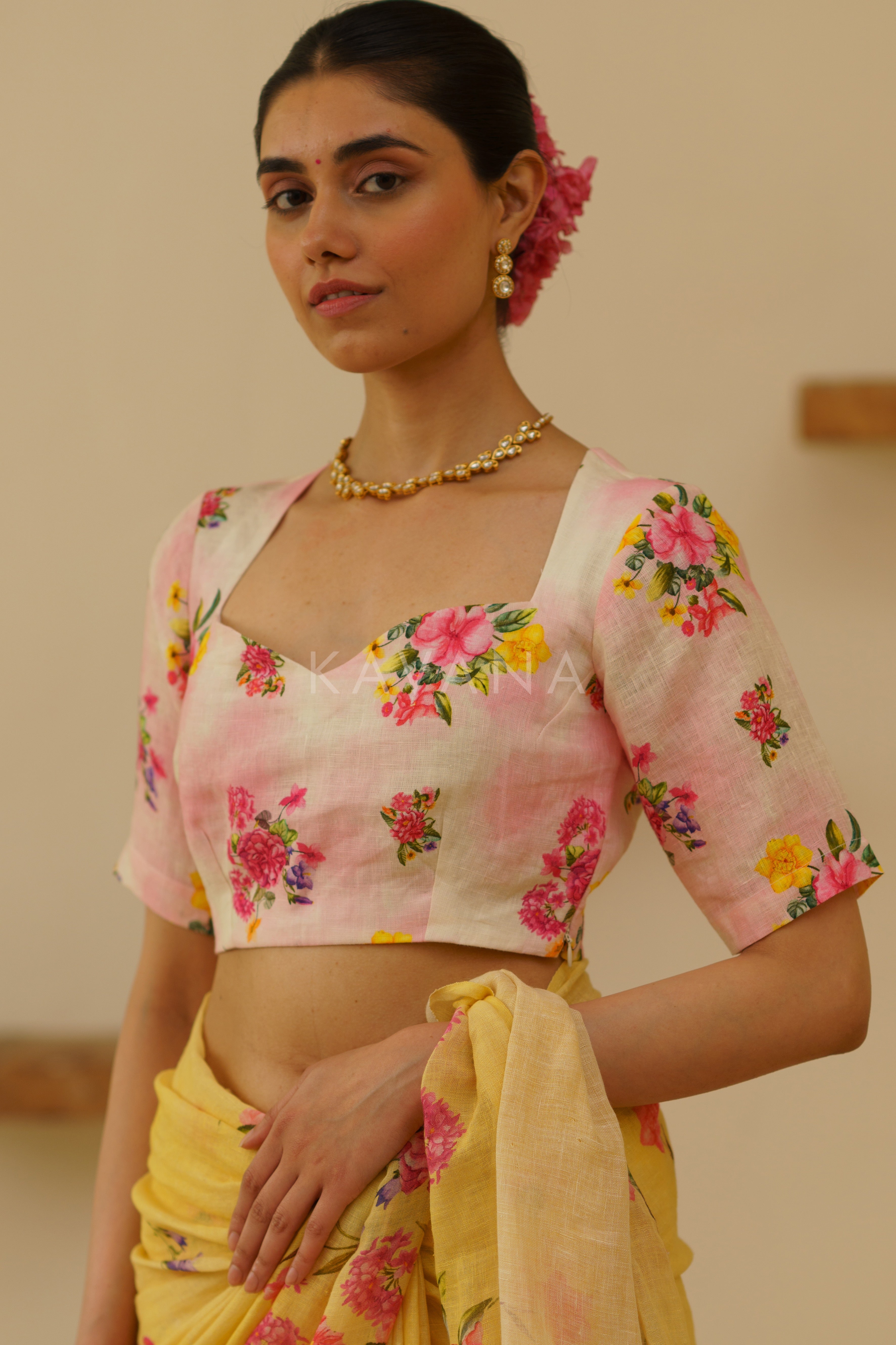 Amoli Linen Blouse