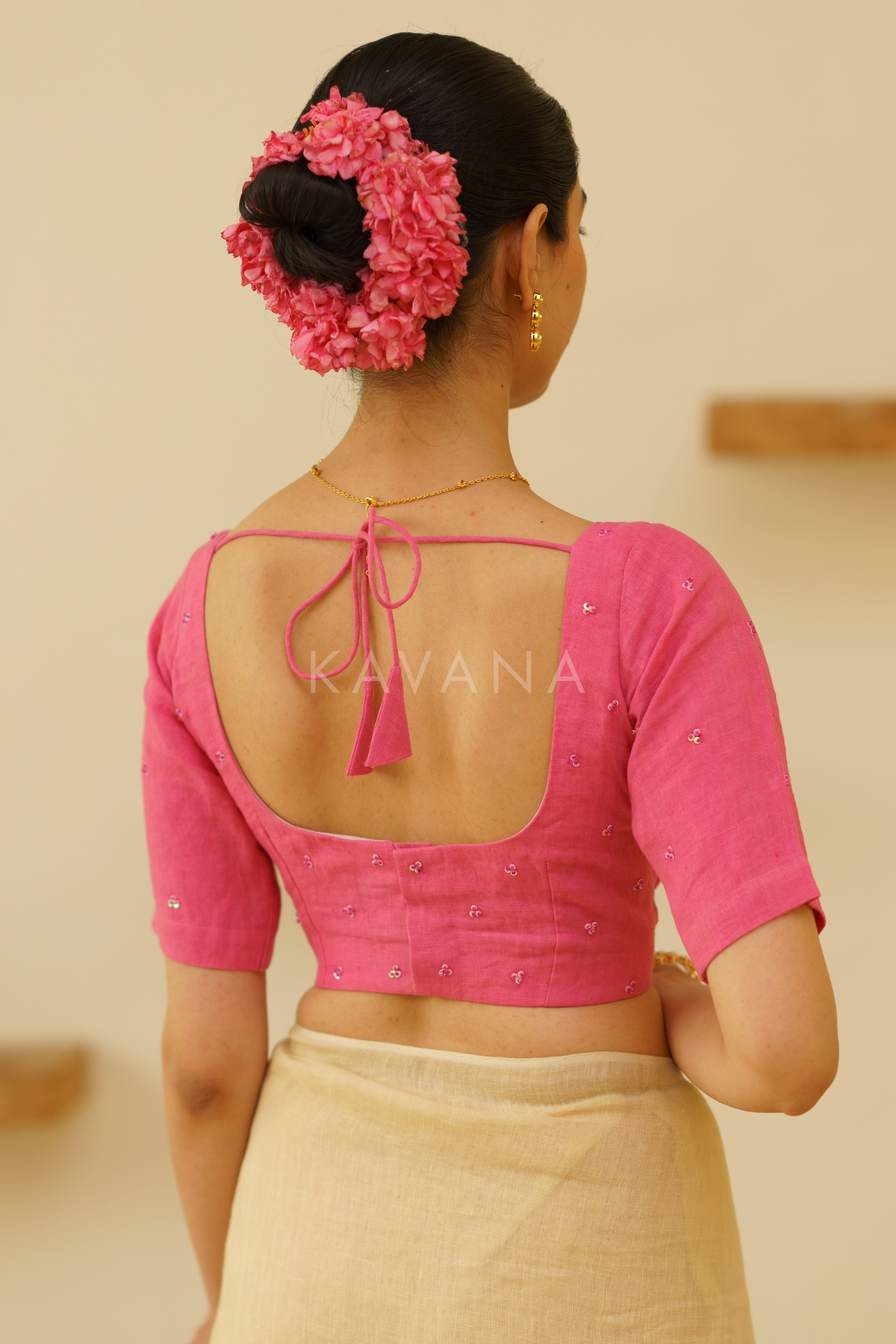 Tara Linen Blouse