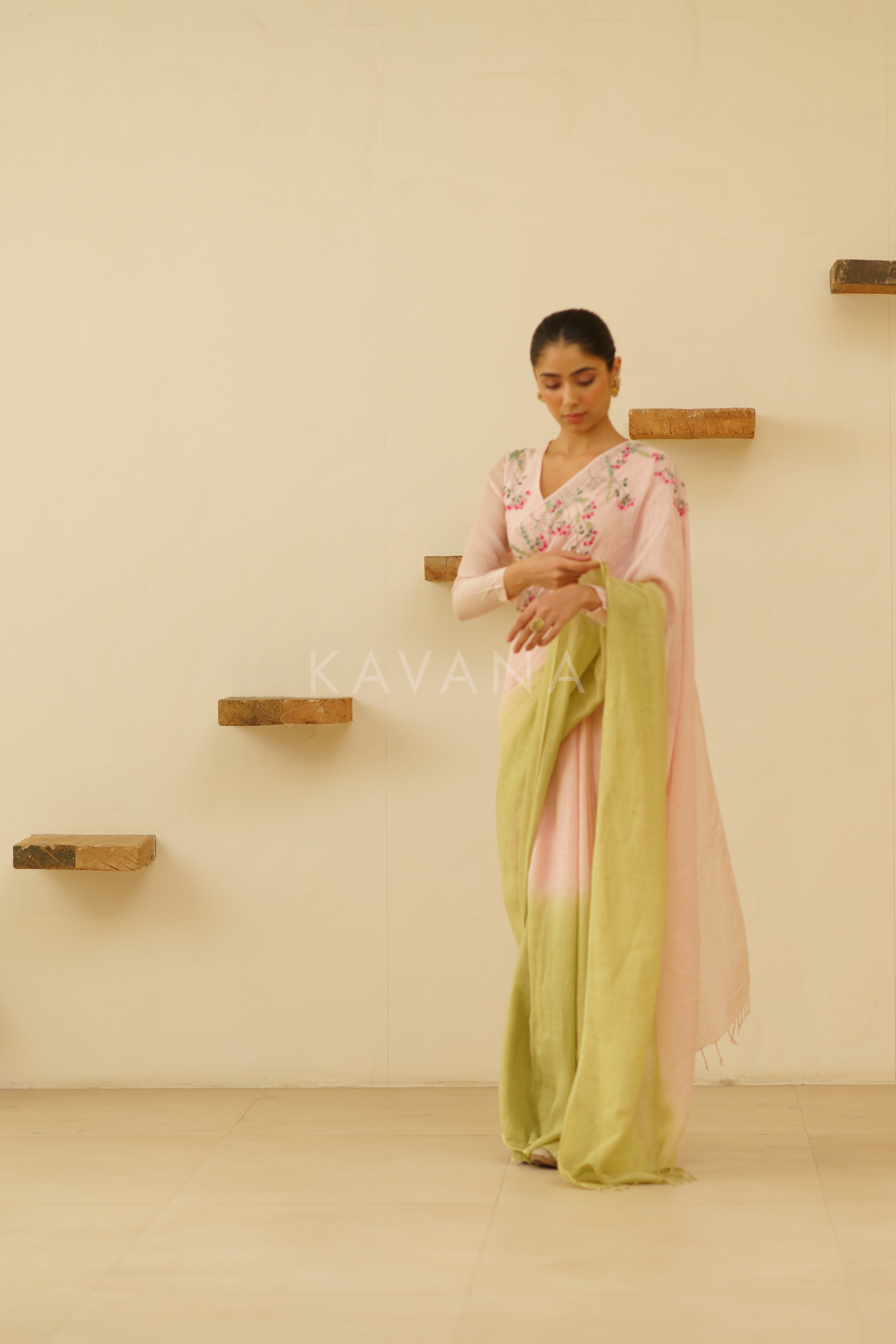 Gulnoor Linen Sari