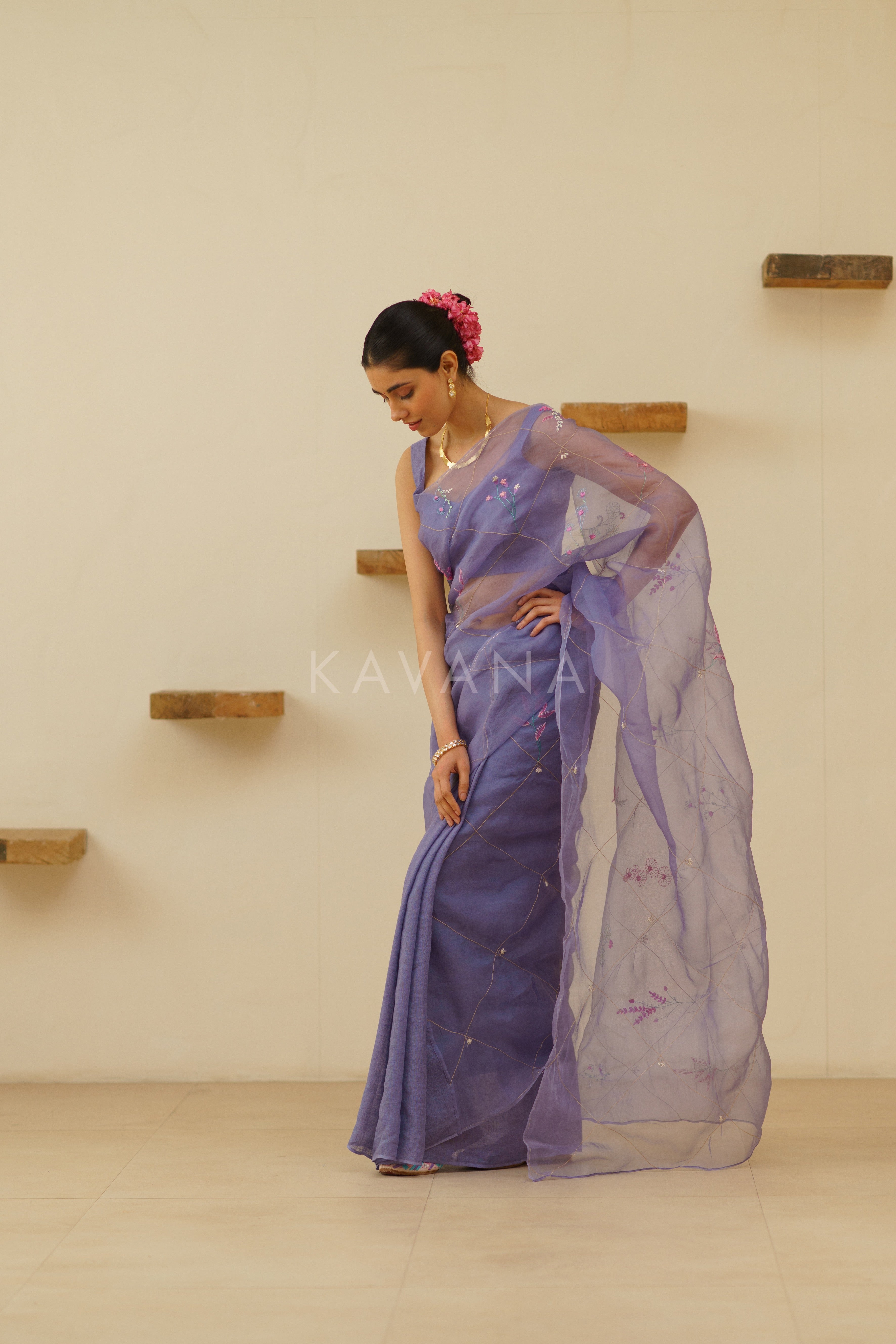 Naher Organza Linen Sari