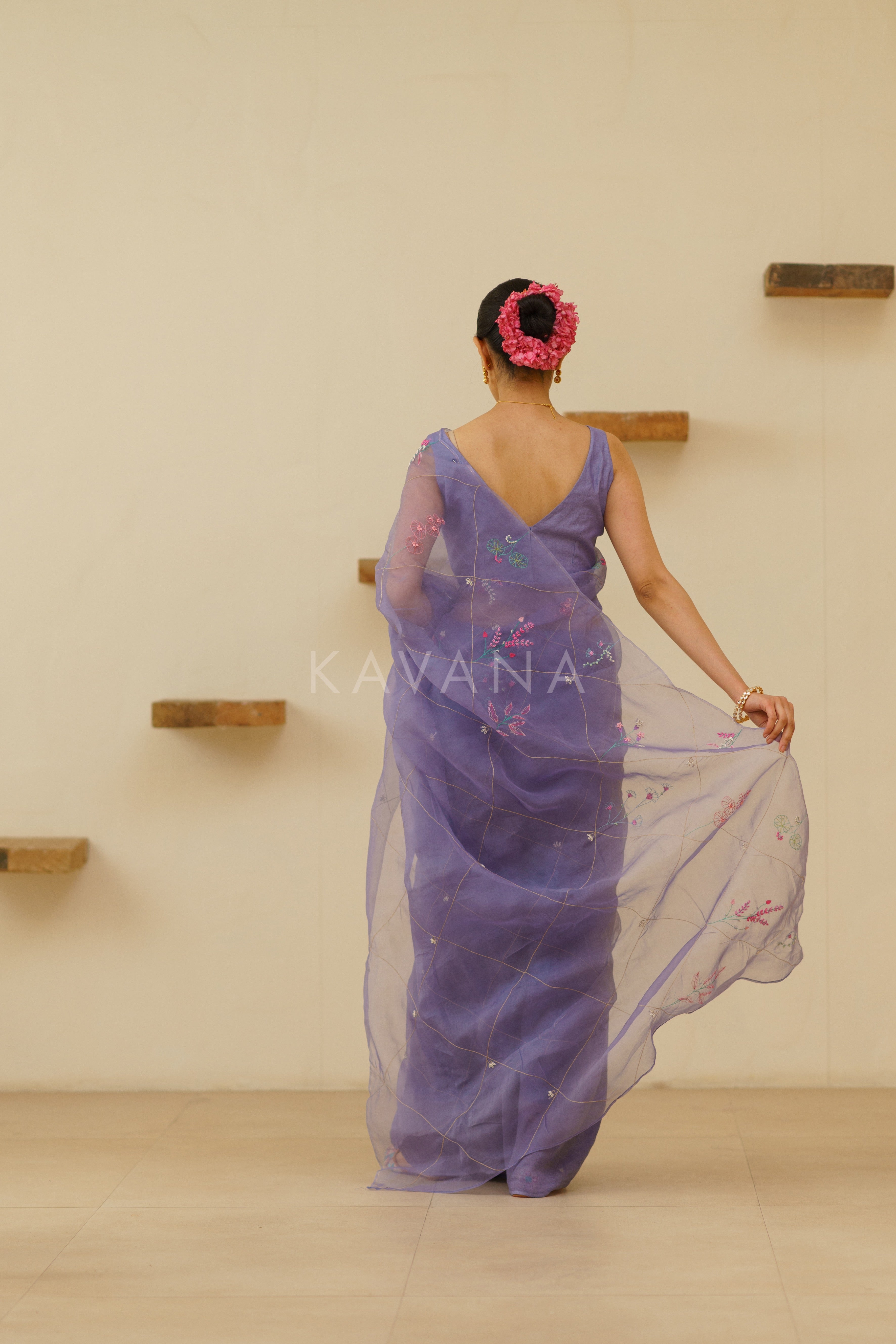 Naher Organza Linen Sari