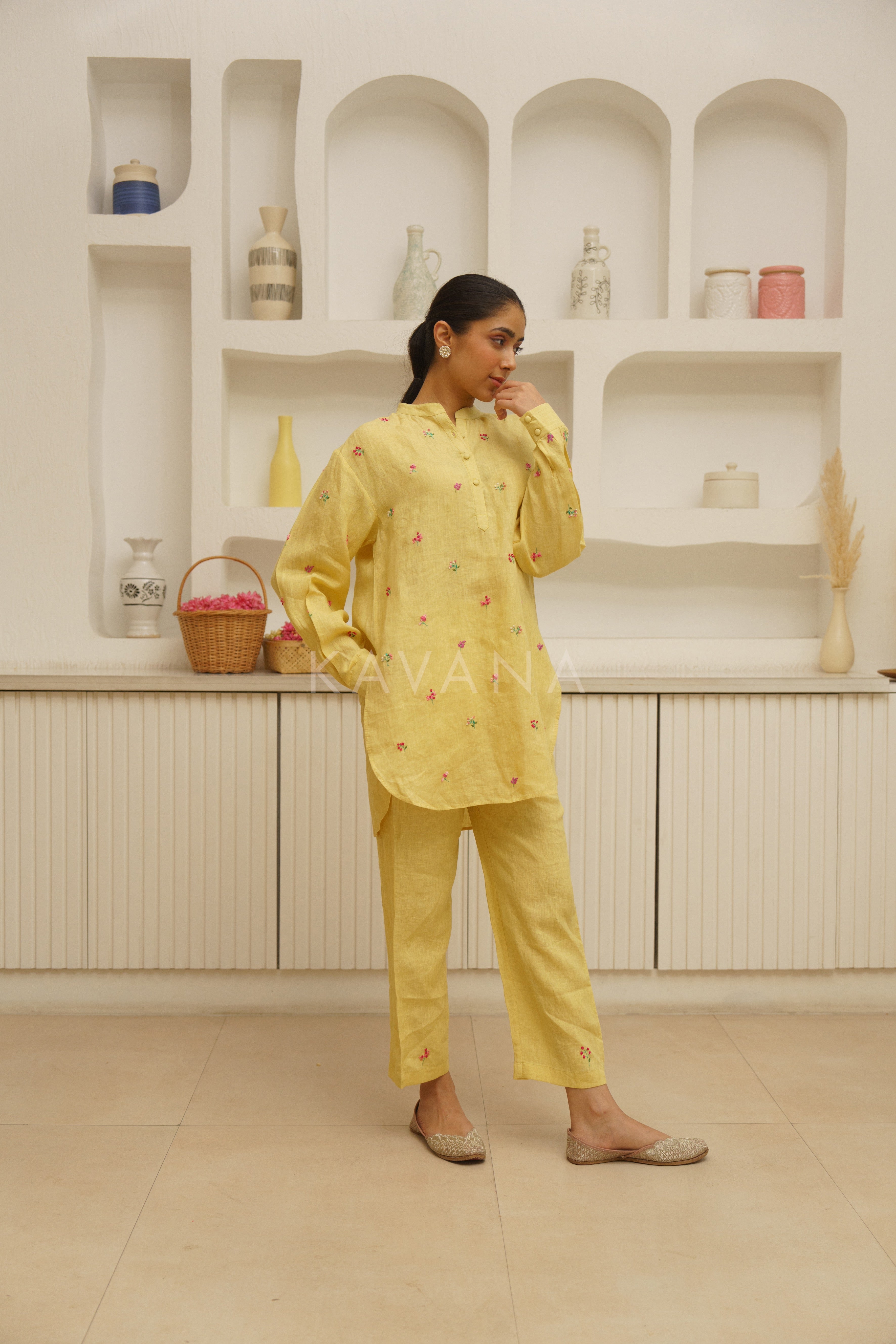 Amra Kurta Set