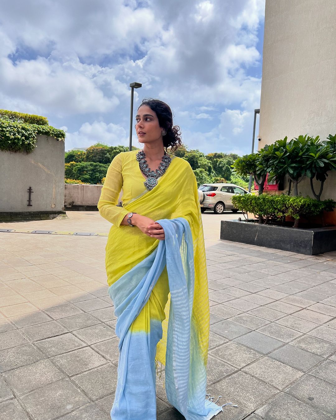 Sabz Linen Sari