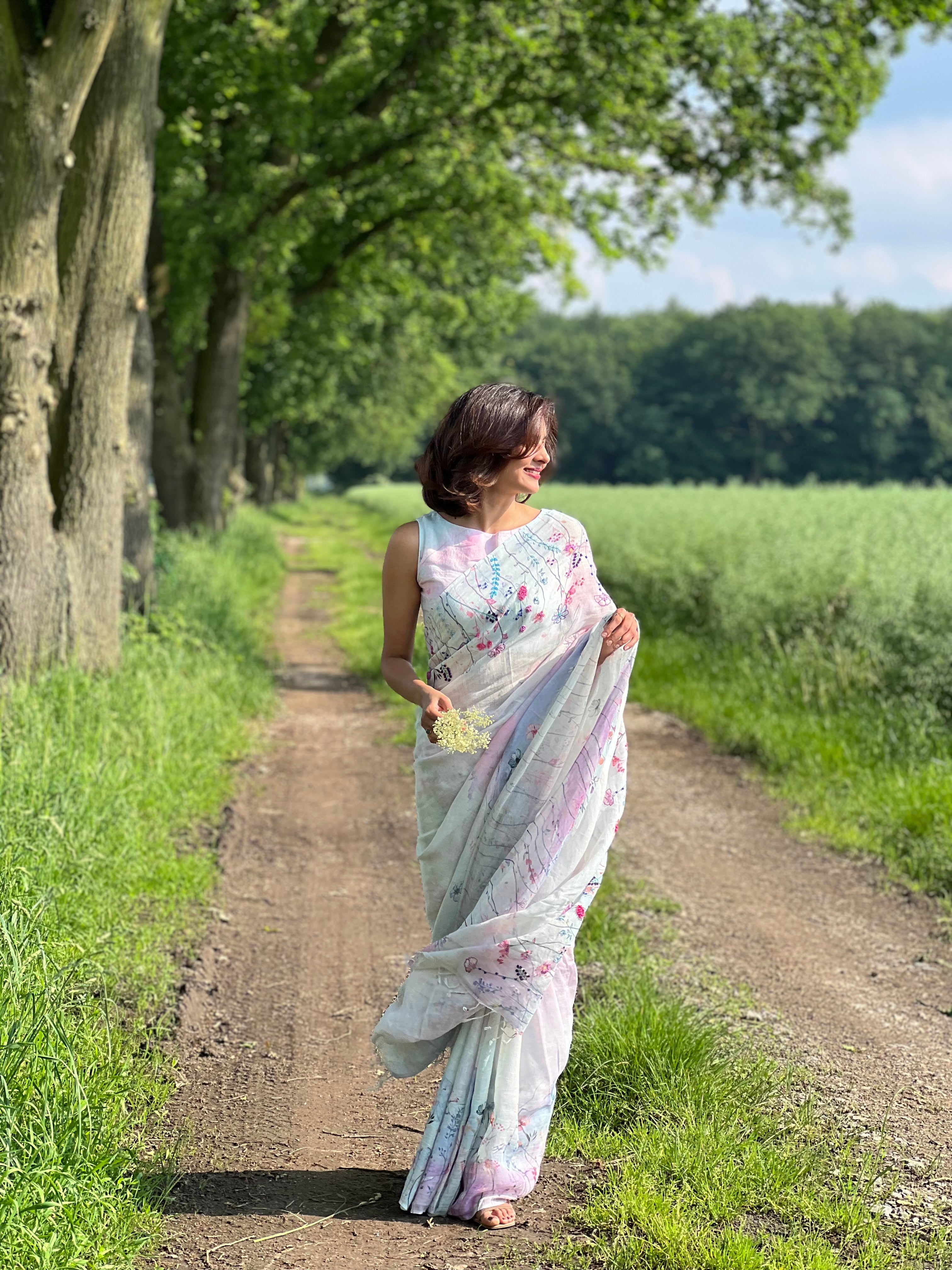 Seher Linen Sari