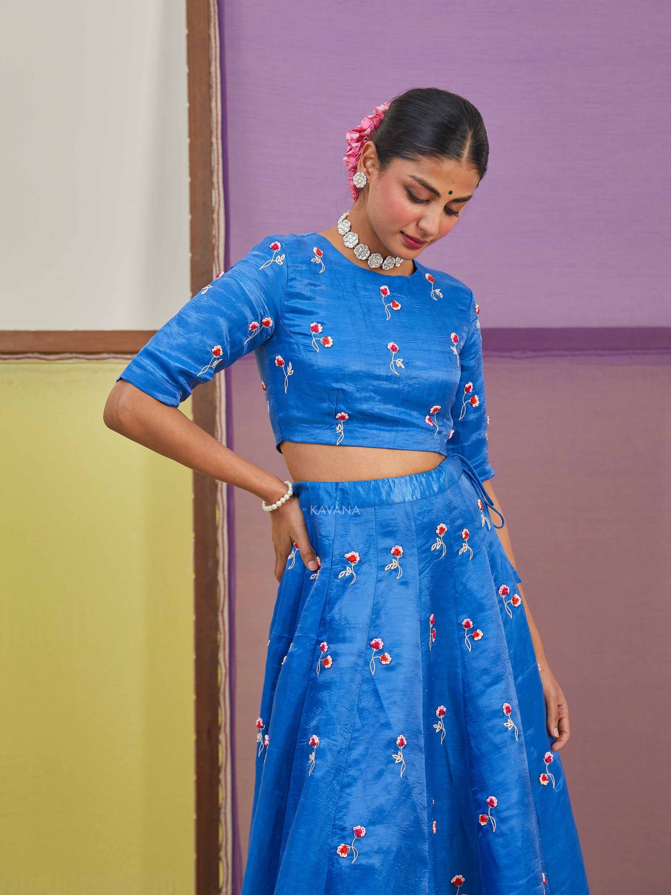 Amira Lehenga
