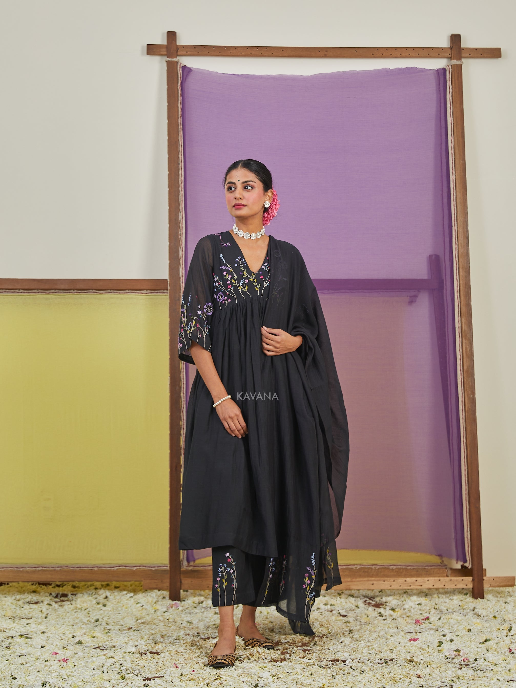Mulmul Mehr Dark Blue Dupatta