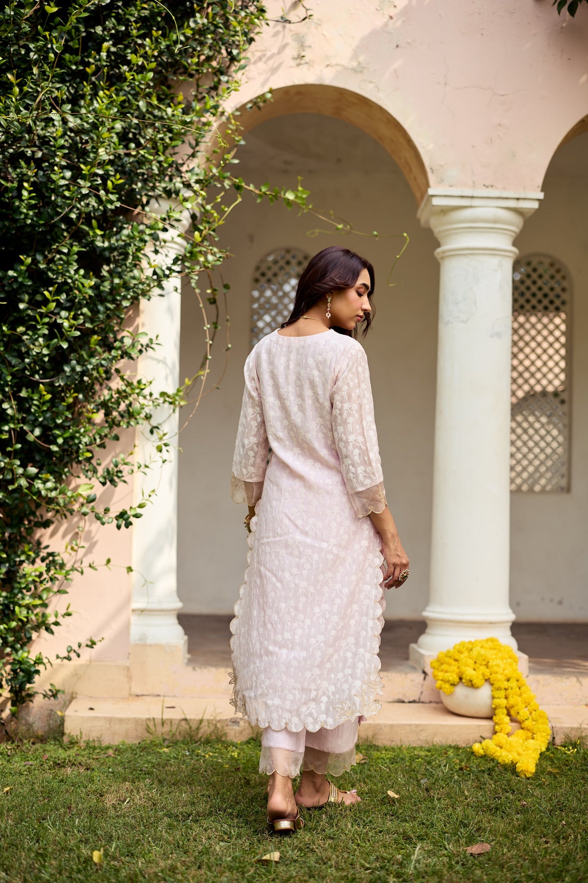 Hoorain Chanderi Kurta Set