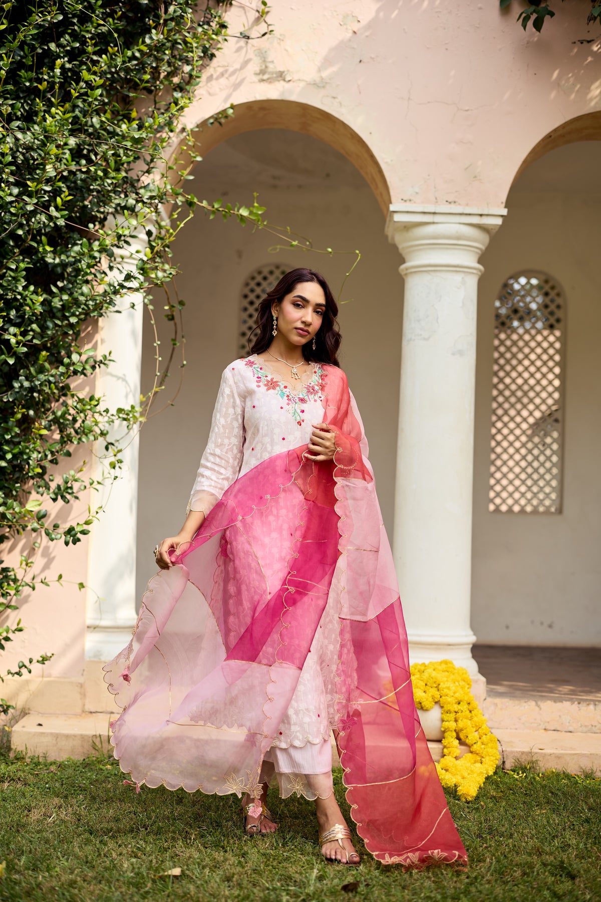 Hoorain Organza Dupatta