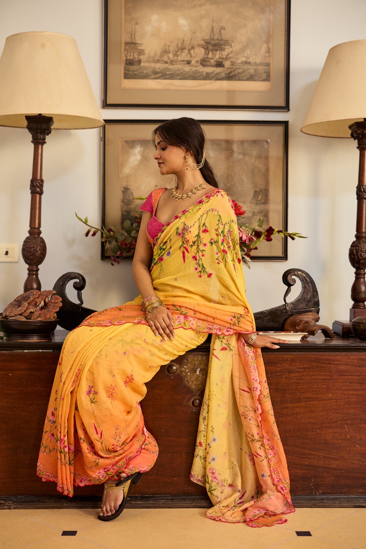 Zarin Chadneri Sari