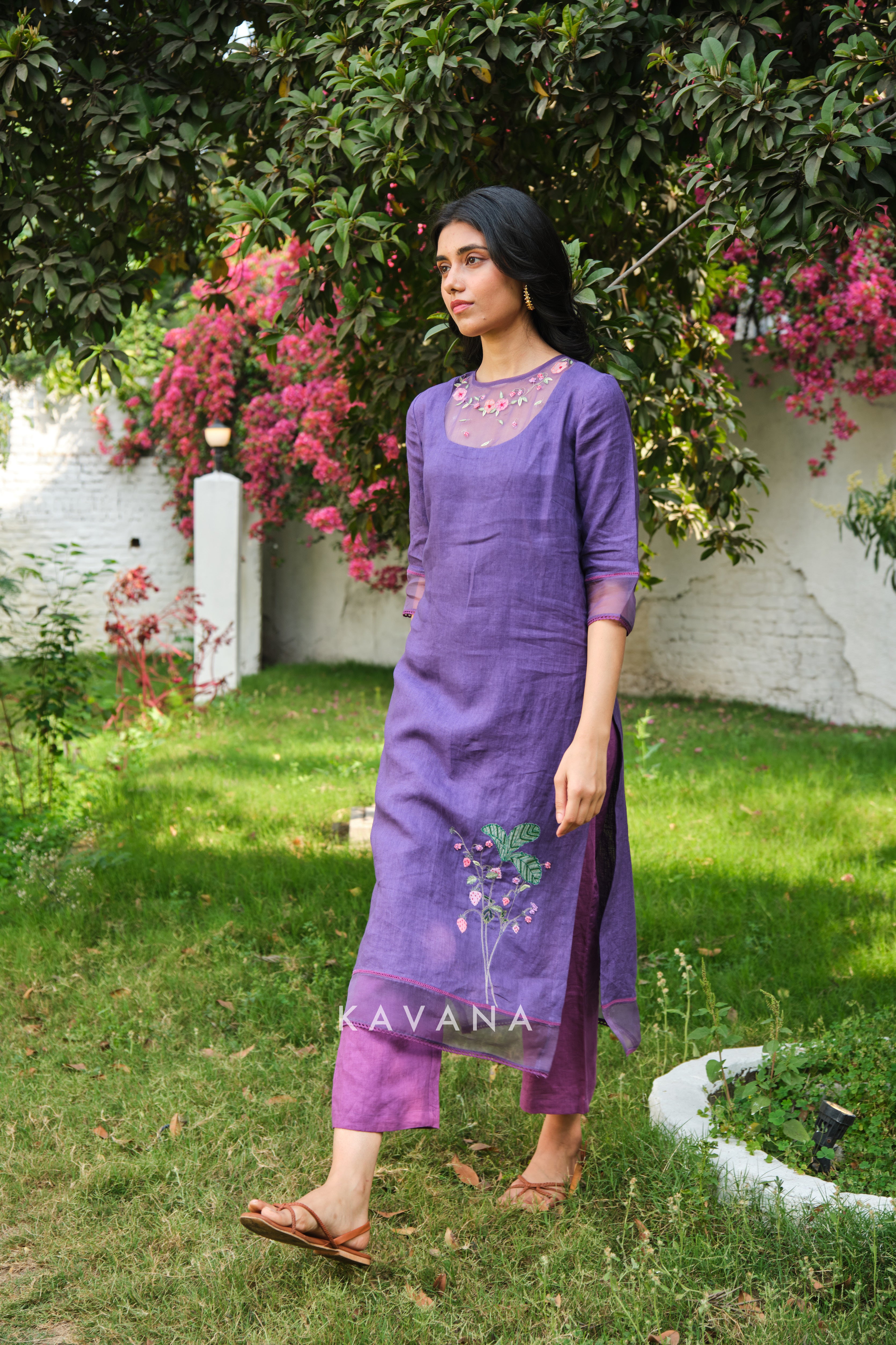 Angoori kurta set