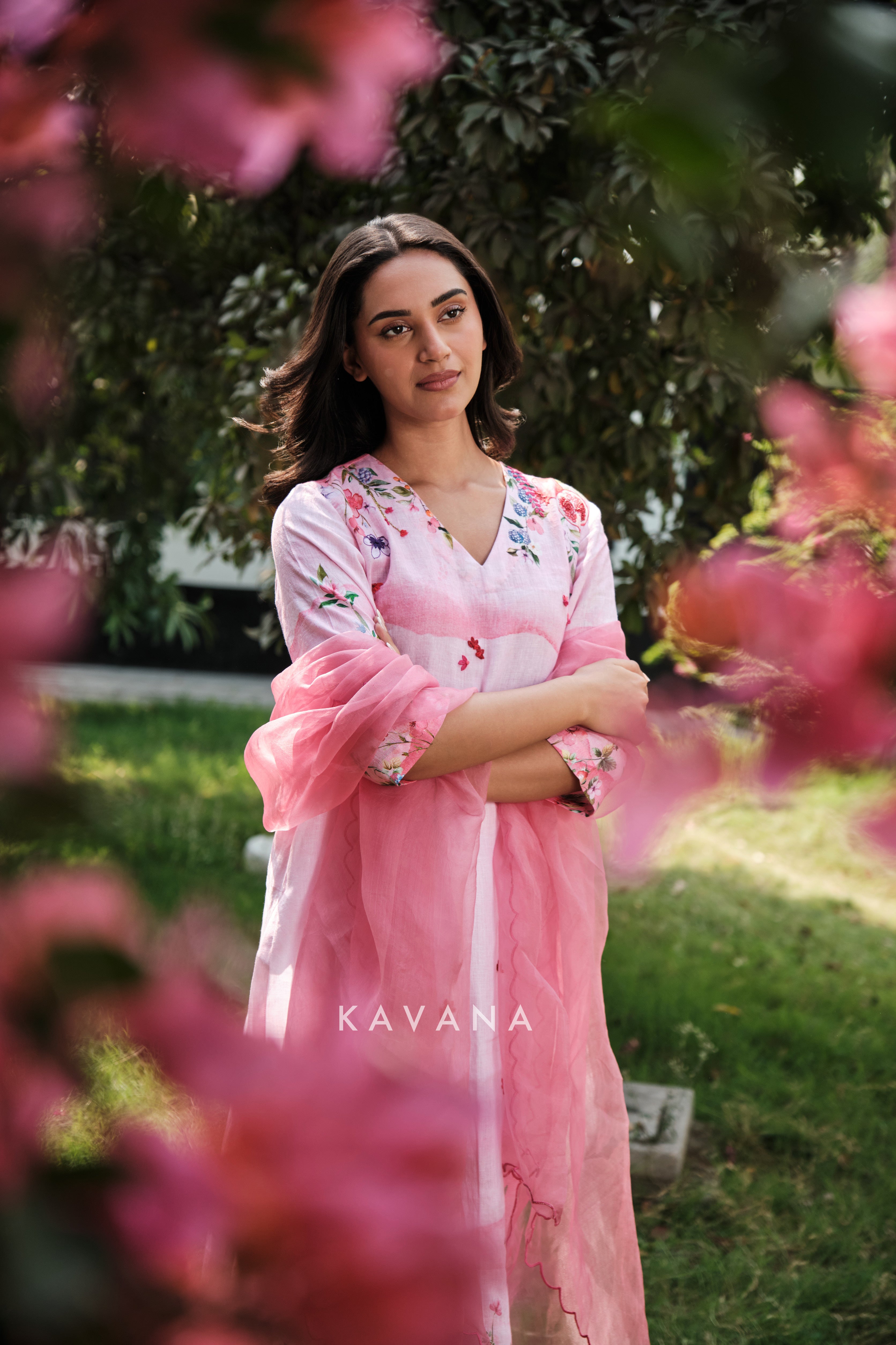 Anaar dana kurta set
