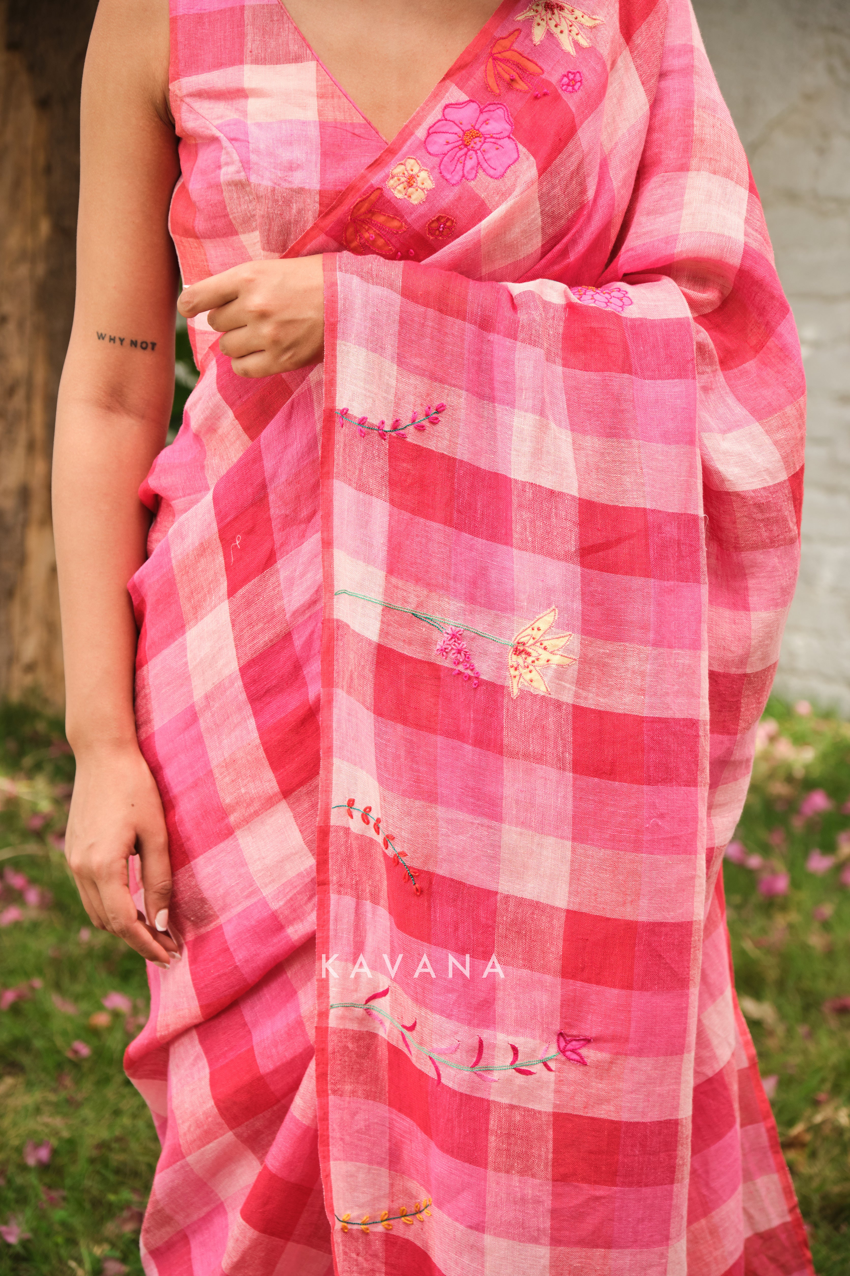Bubblegum sari