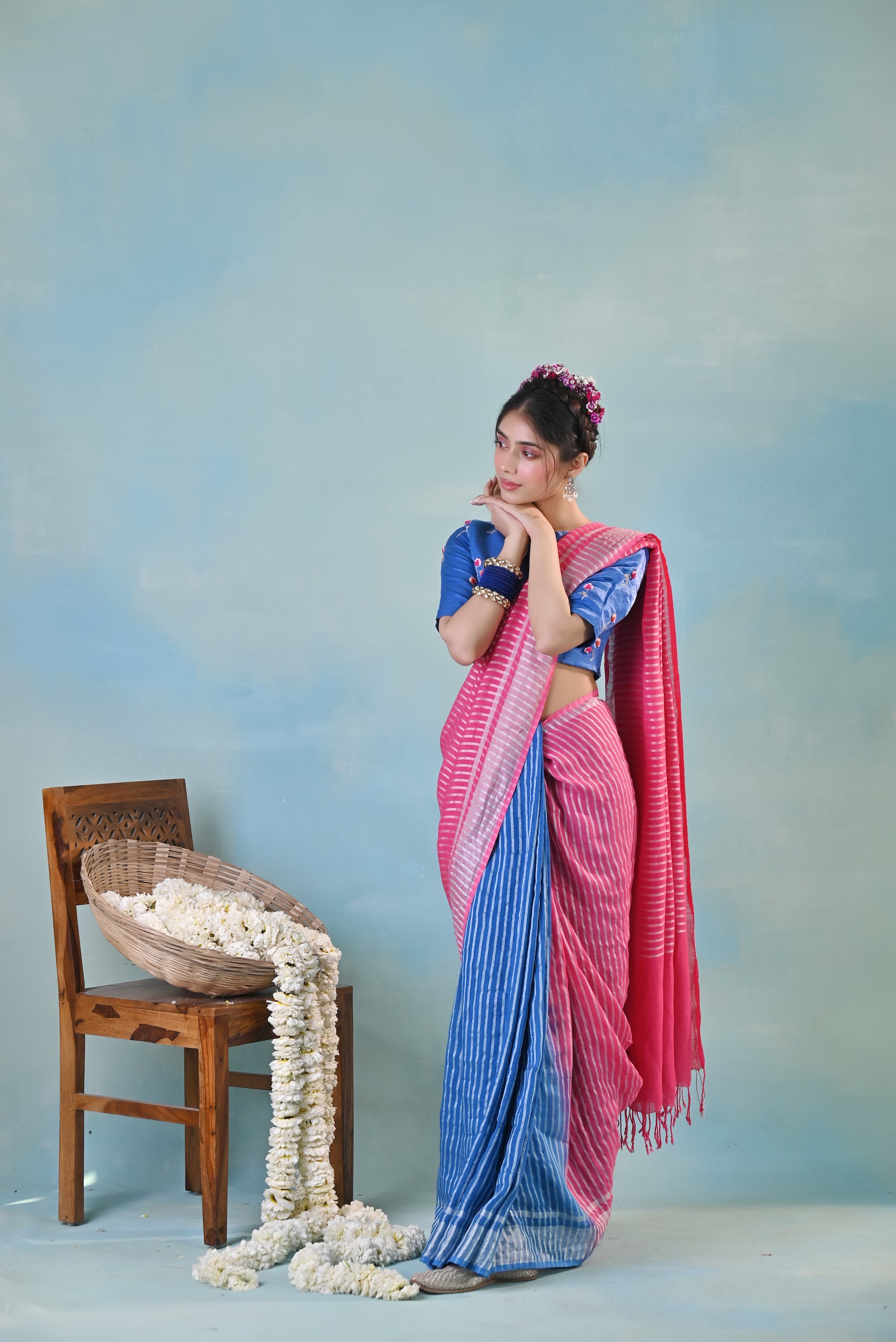 Neera Linen Sari