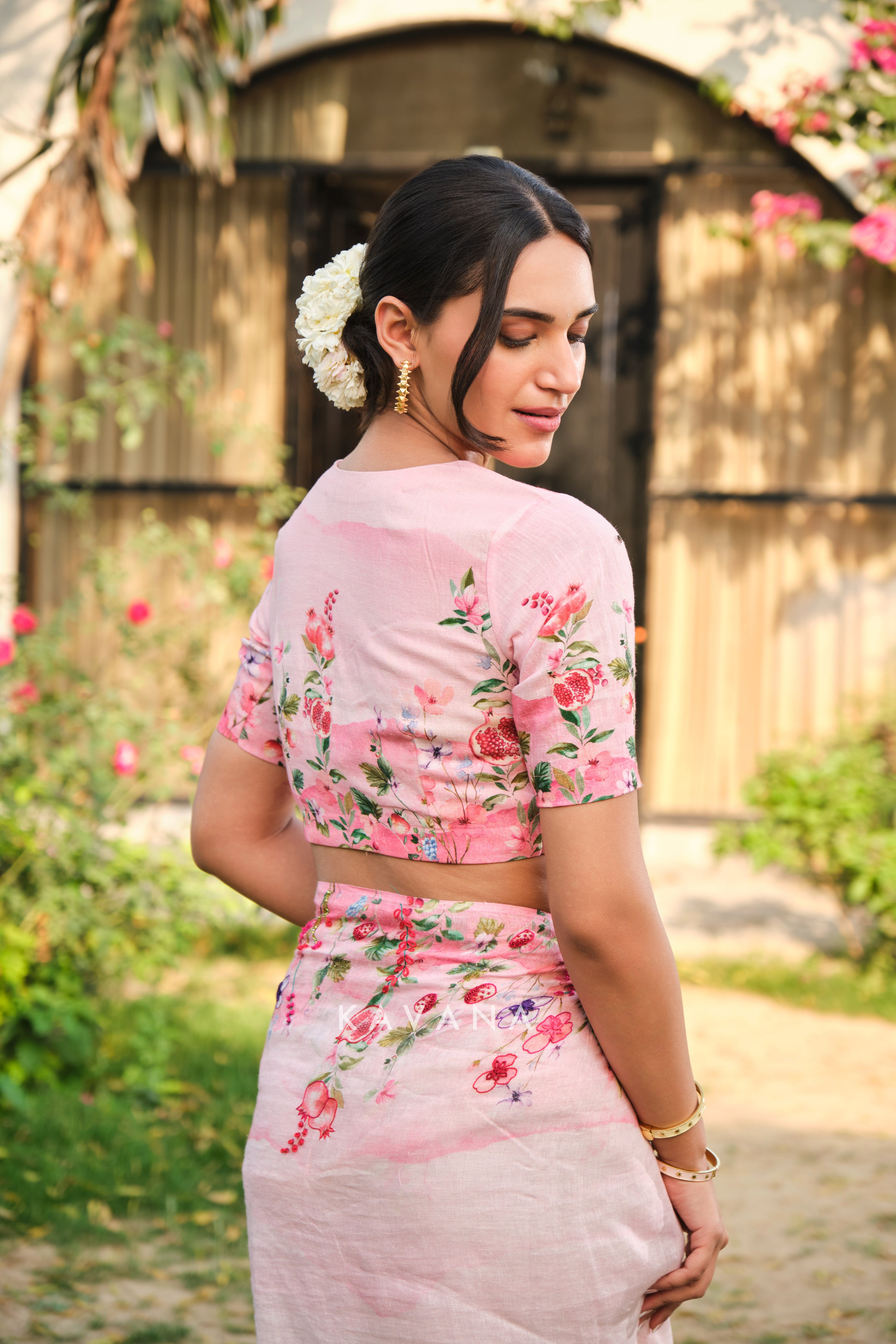 Anaar dana blouse