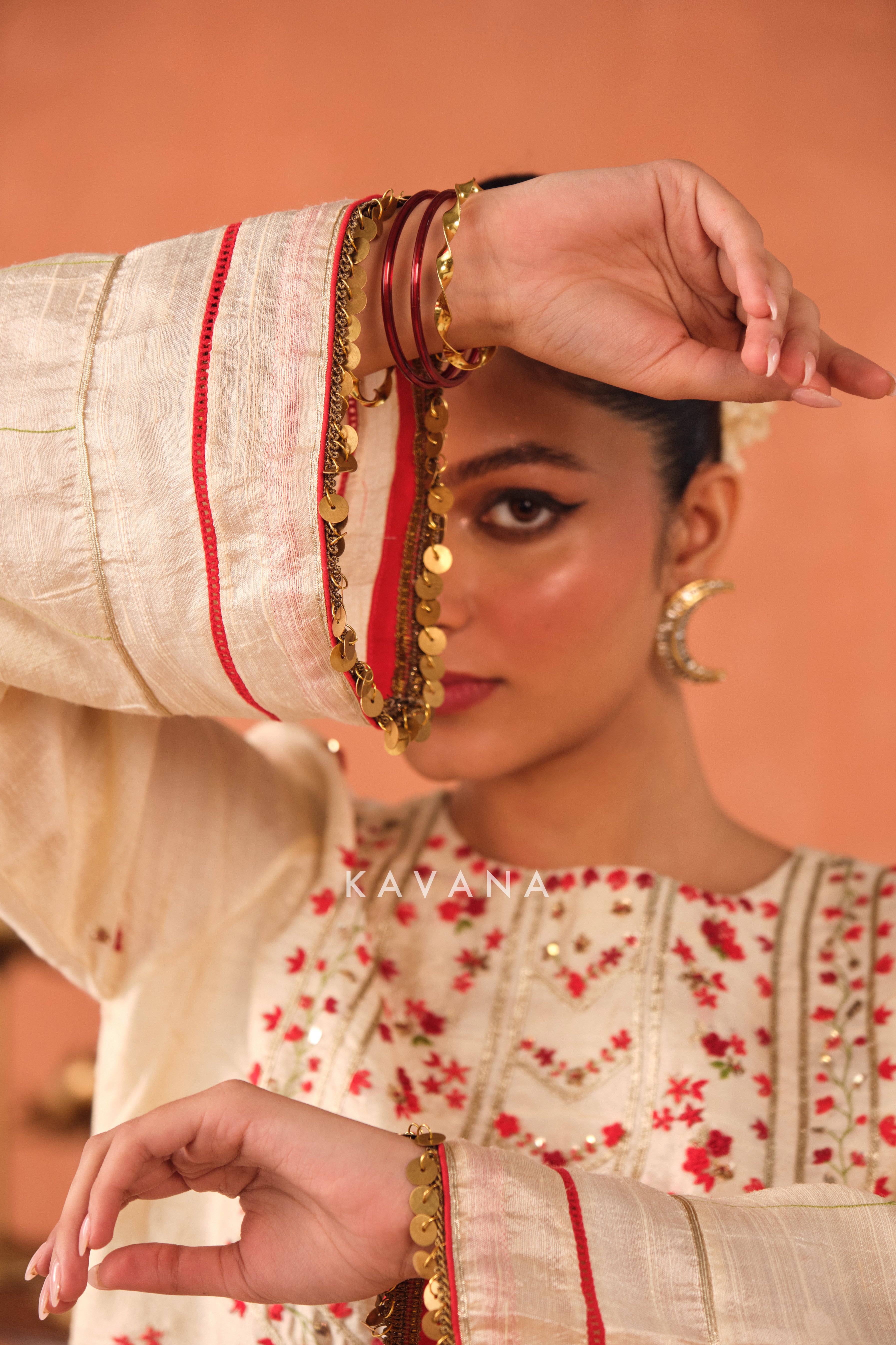 Ritu Raw Silk Kurta Set