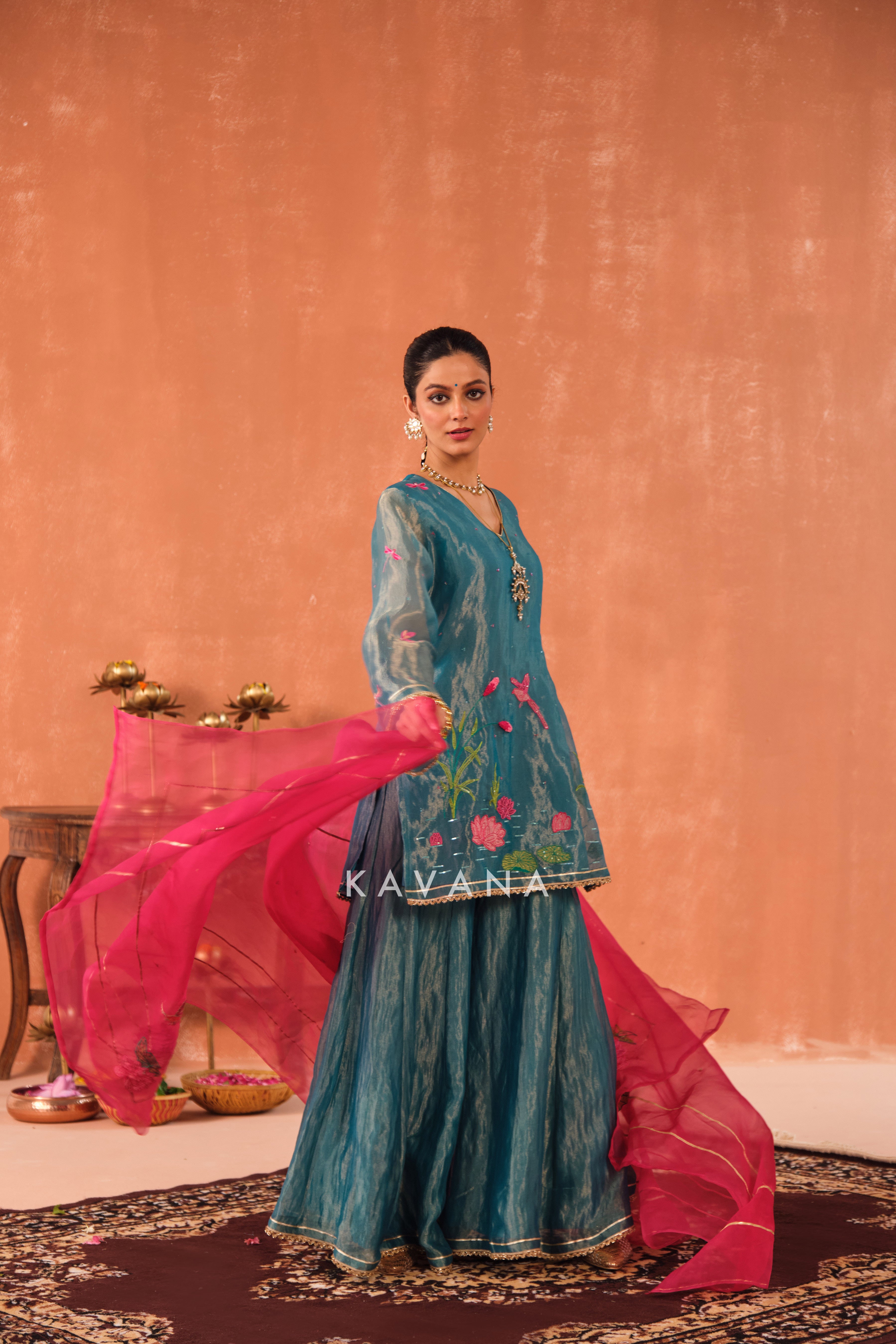 Neelika Dupatta