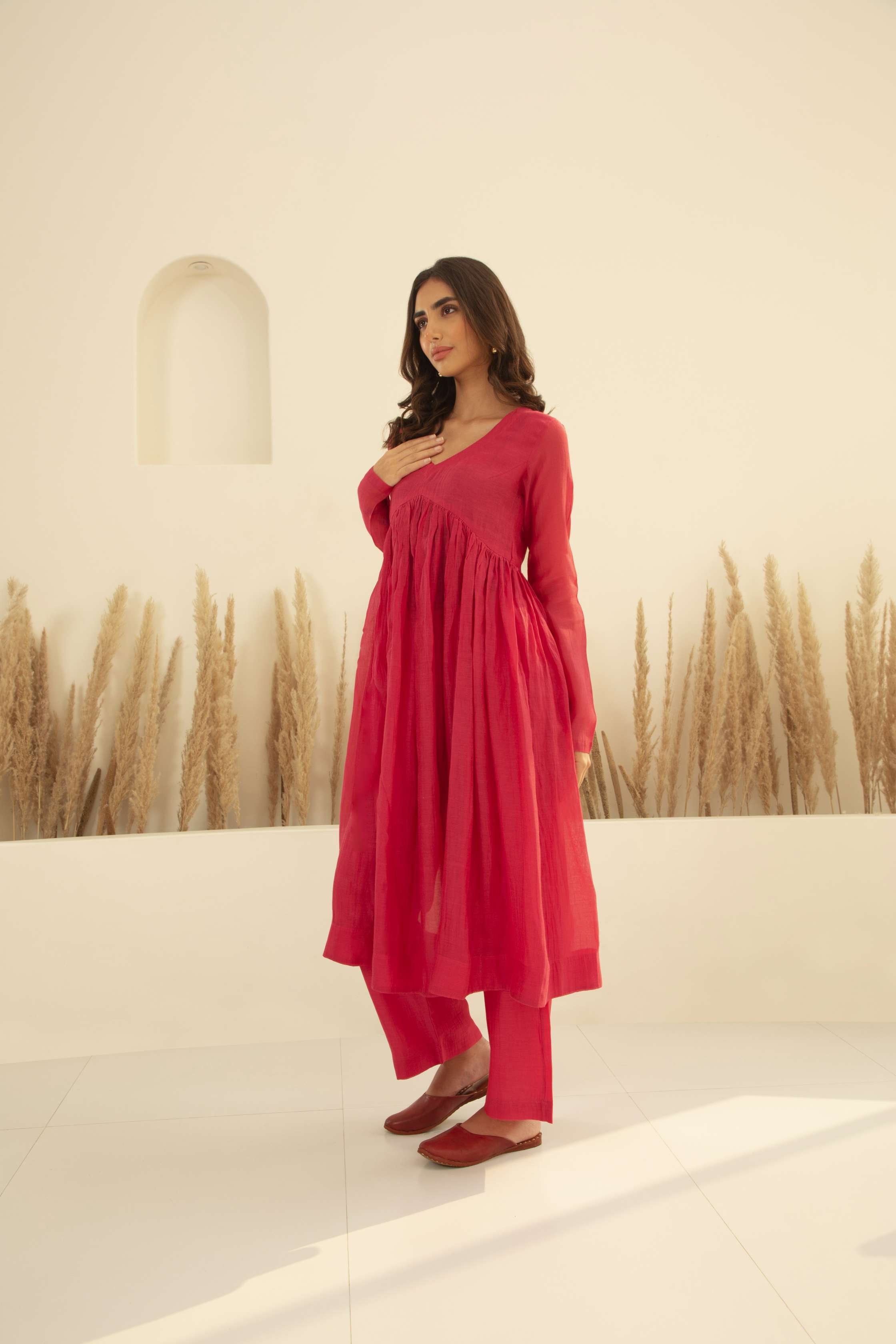 Nargis Kurta Set