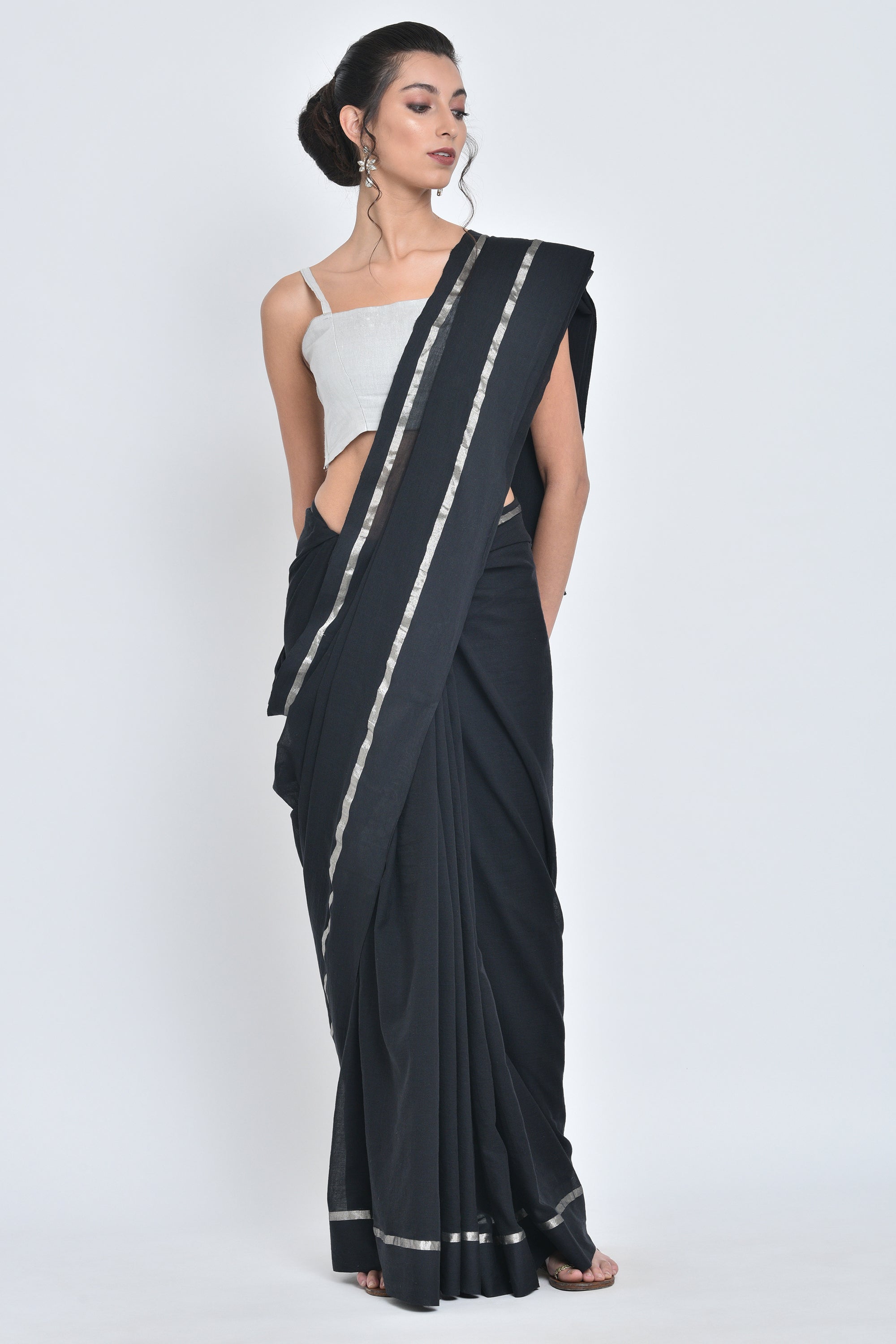 Shiuli I Handwoven Organic Cotton Sari - kavana.in