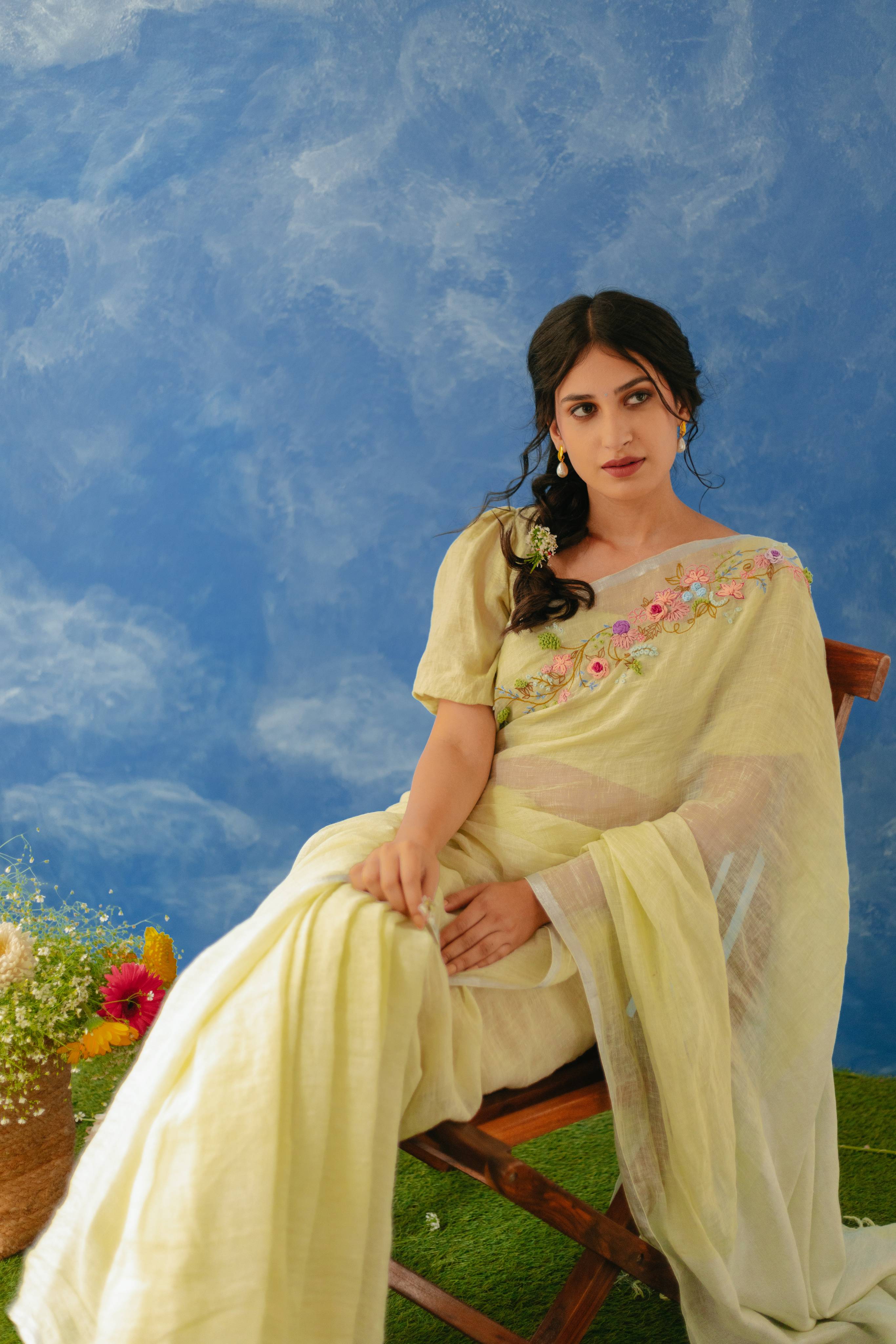 Aaftab Linen Sari