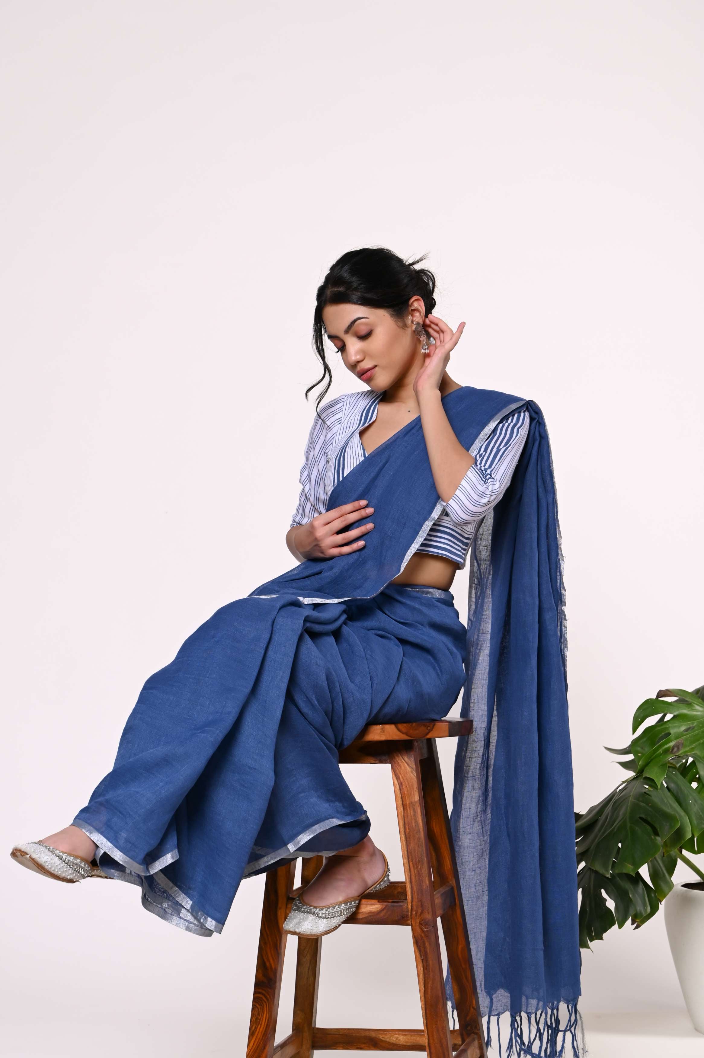 Nila Linen Sari