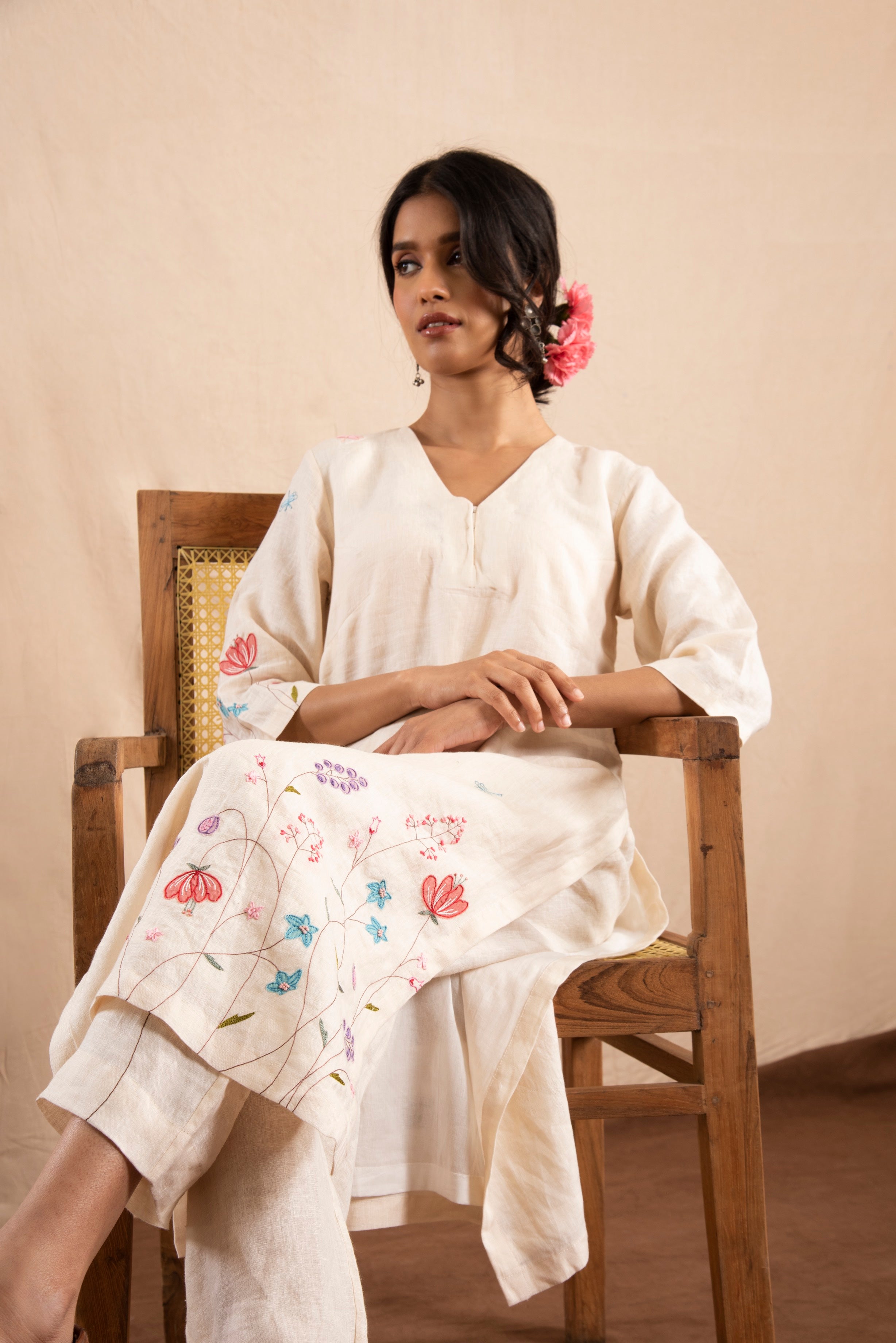 Hoorain Kurta Set