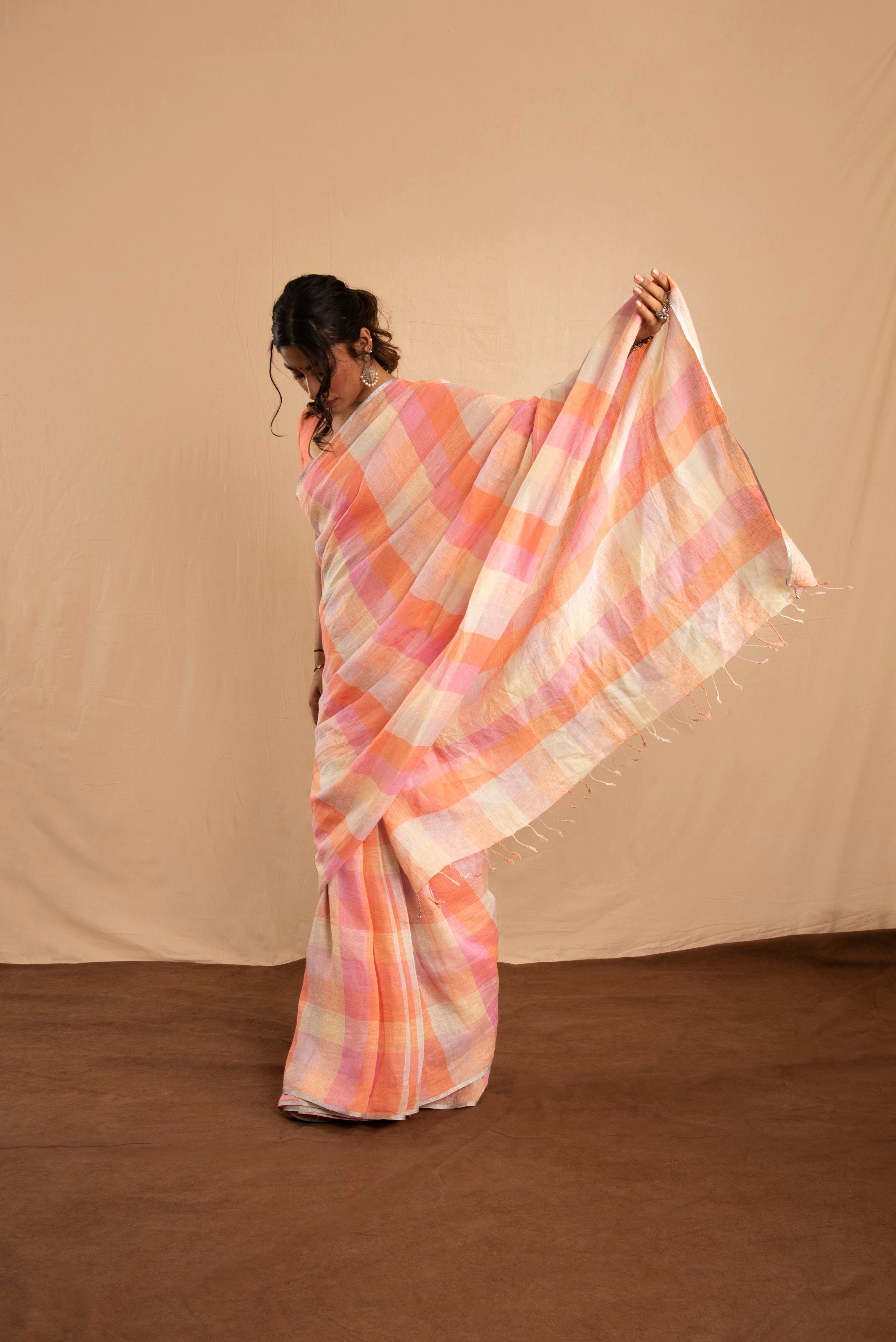 Naushad Linen Sari