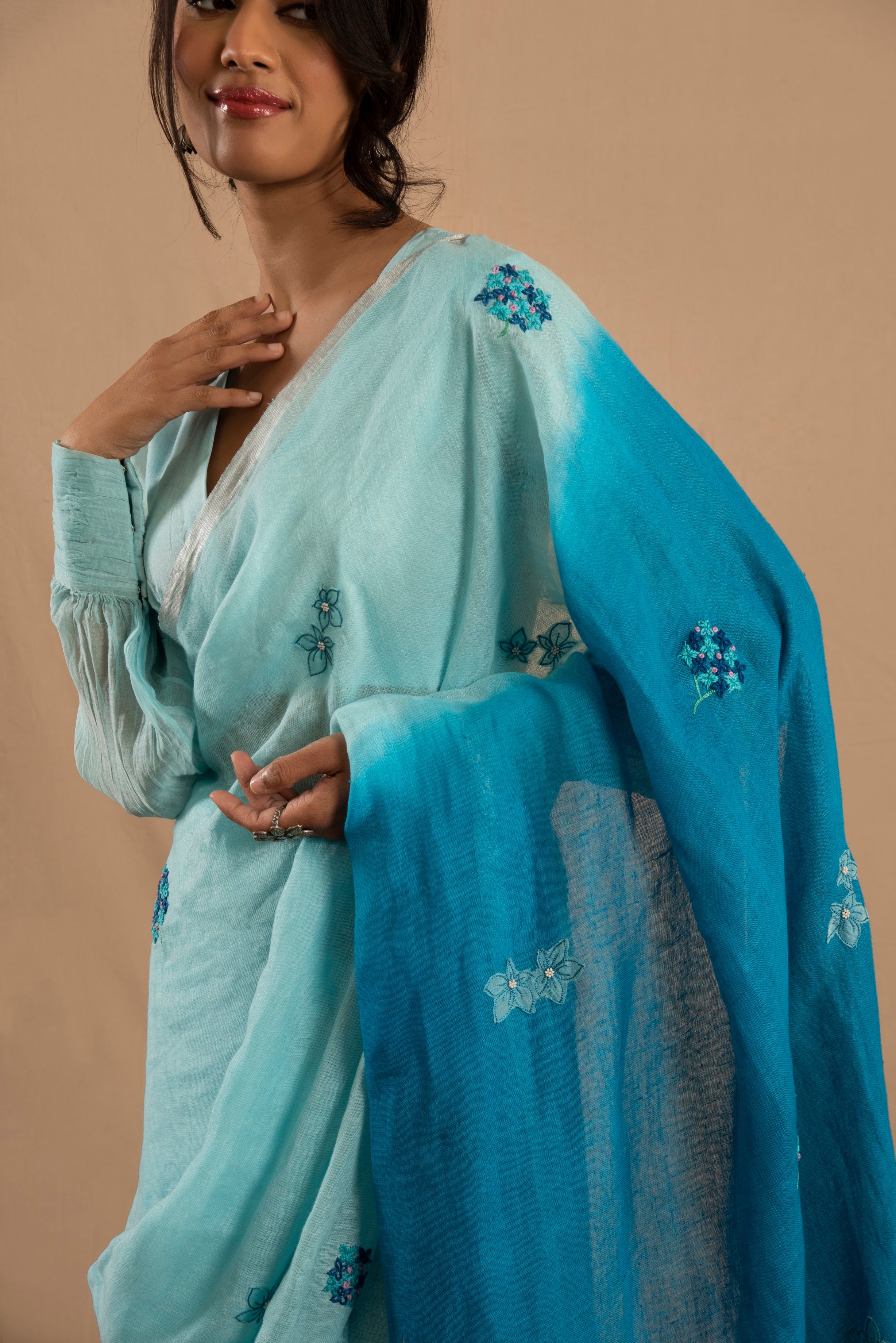 Leher Linen Sari