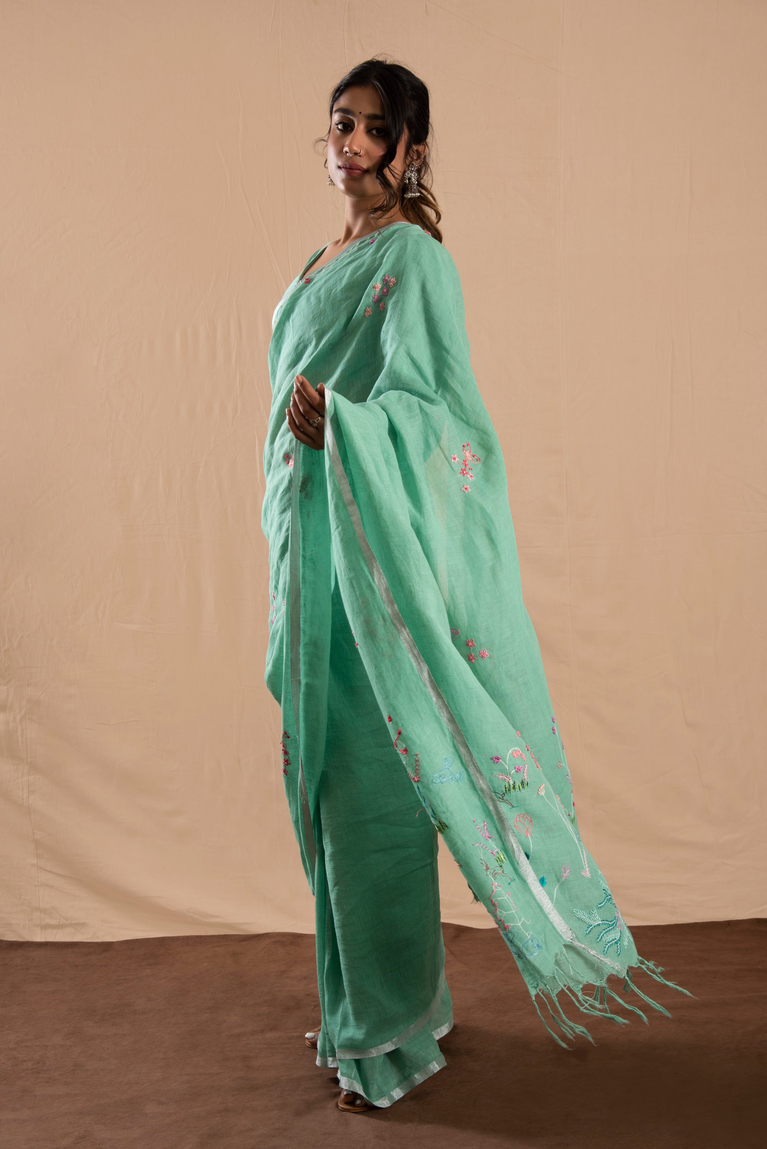 Suhana Safar Linen Sari