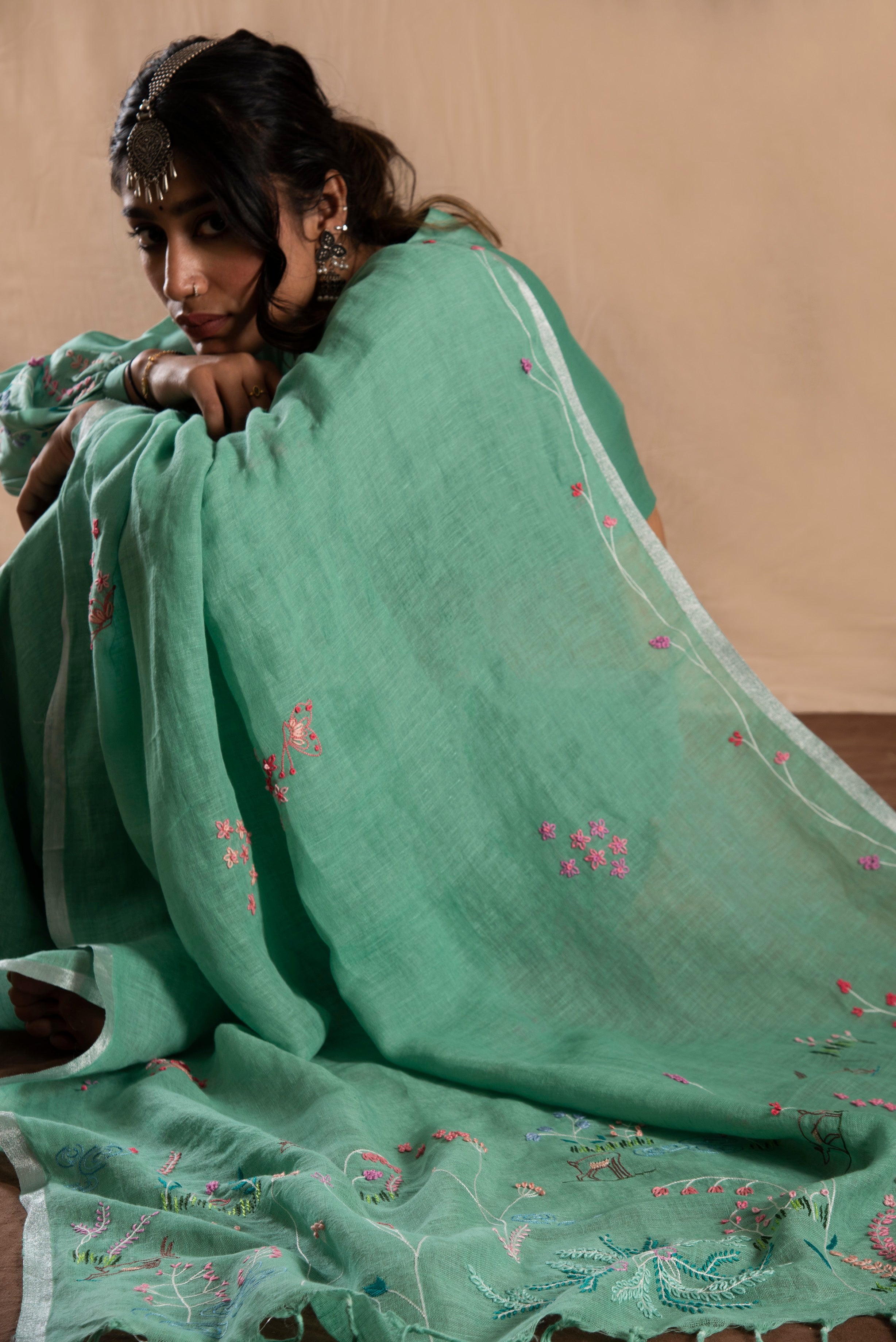 Suhana Safar Linen Sari