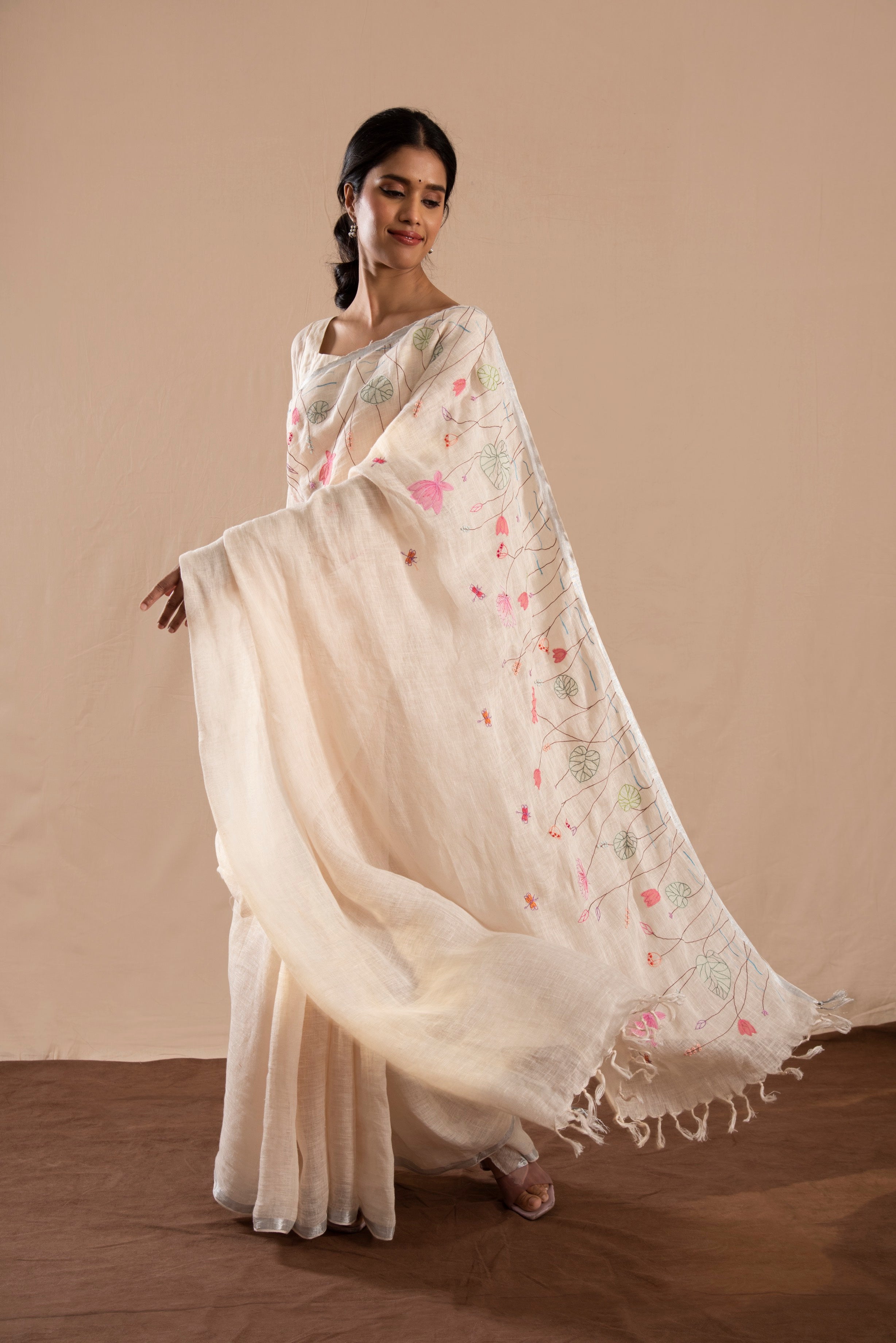 Nilofar Linen Sari