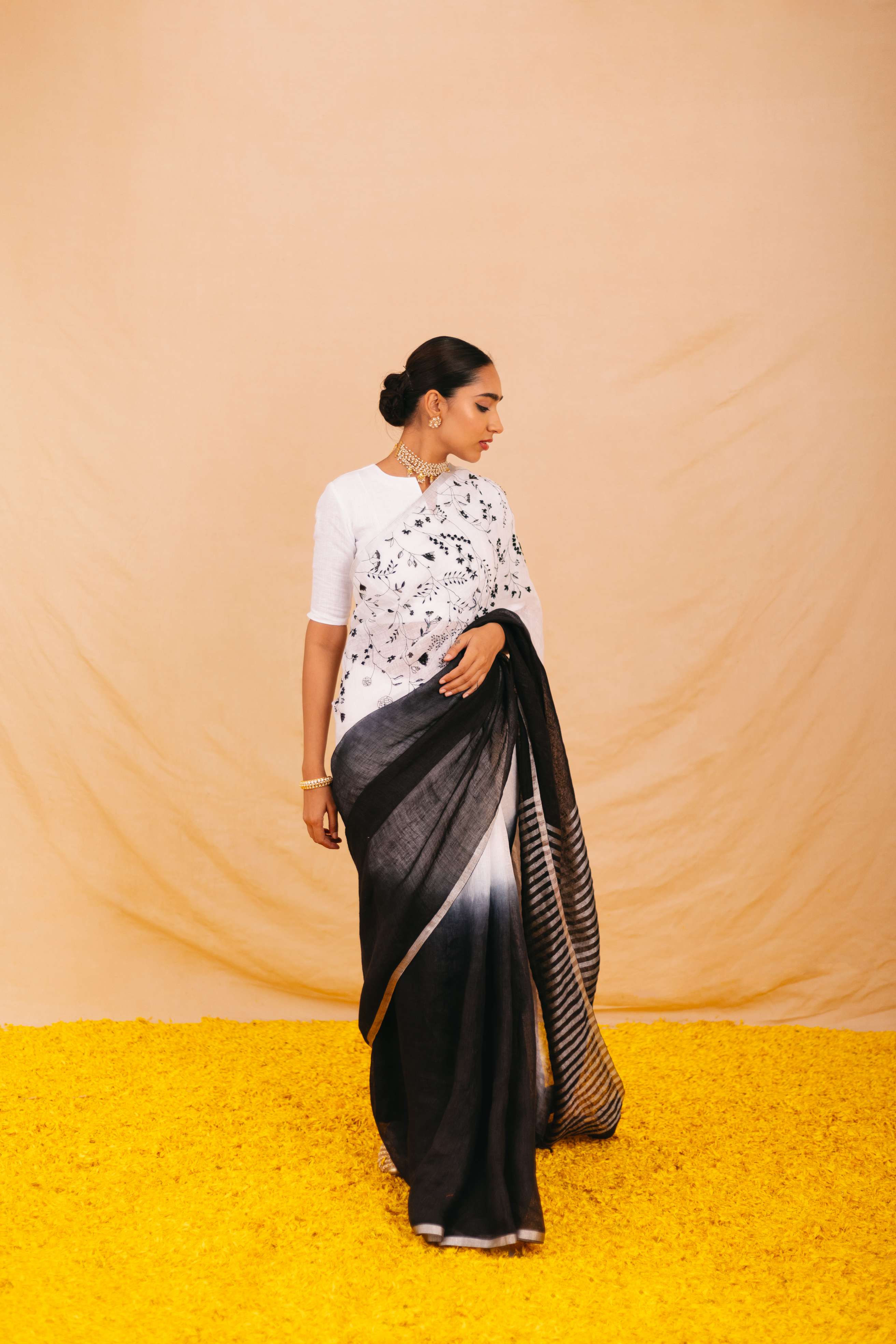 Bhavni Linen Sari