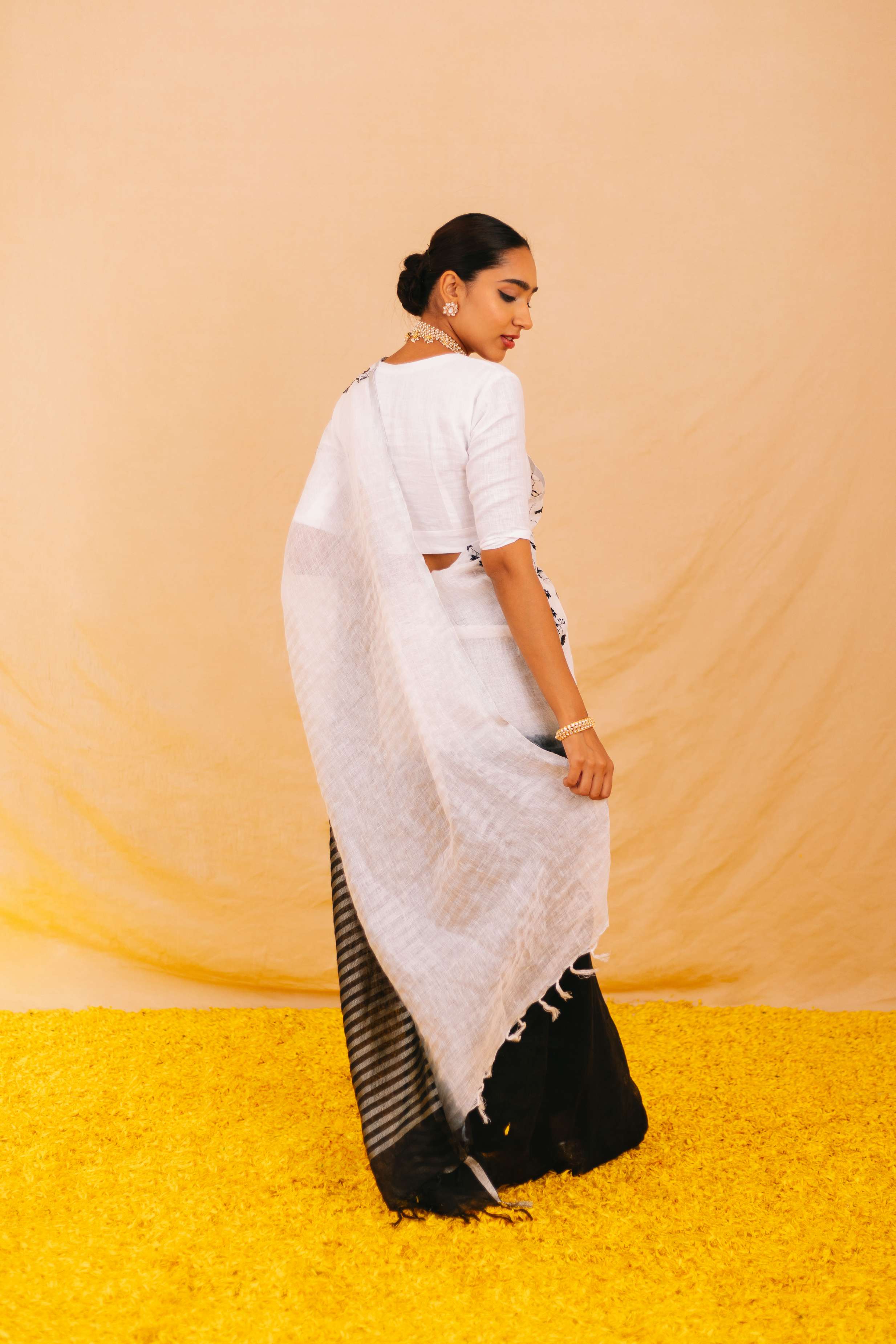 Bhavni Linen Sari