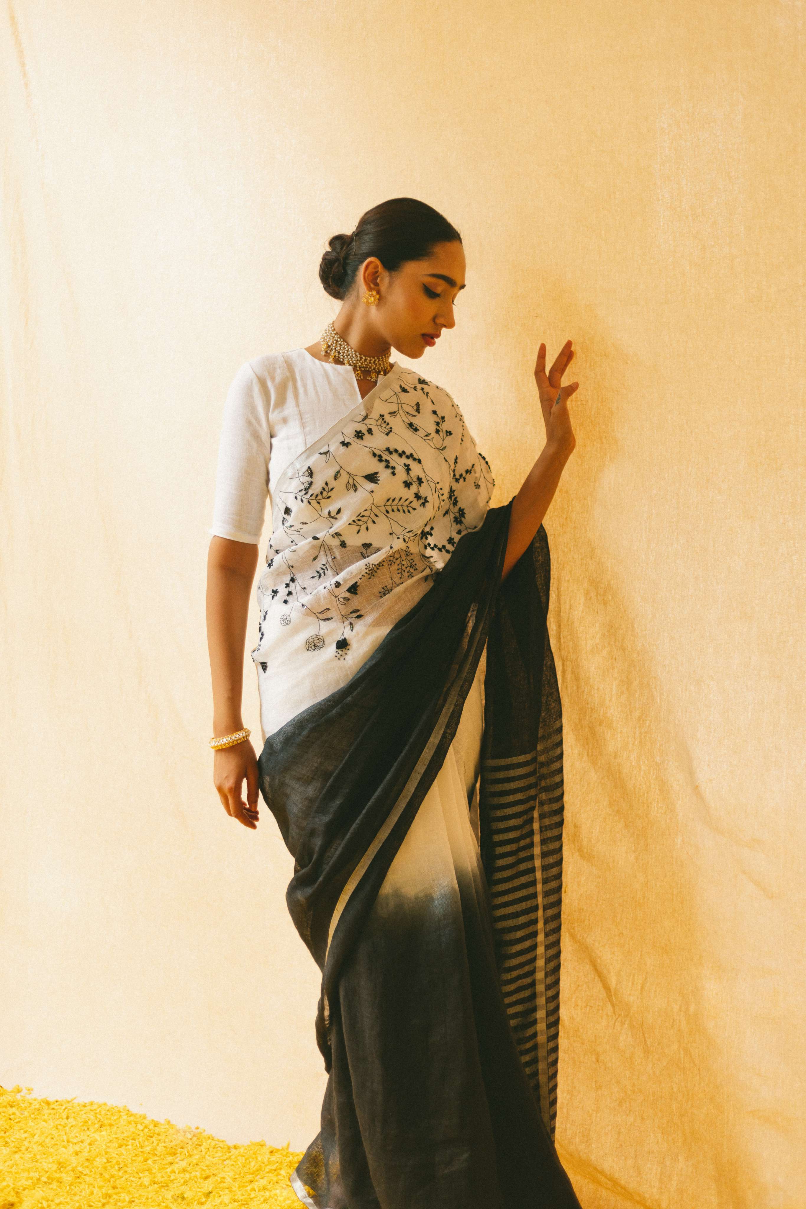 Bhavni Linen Sari