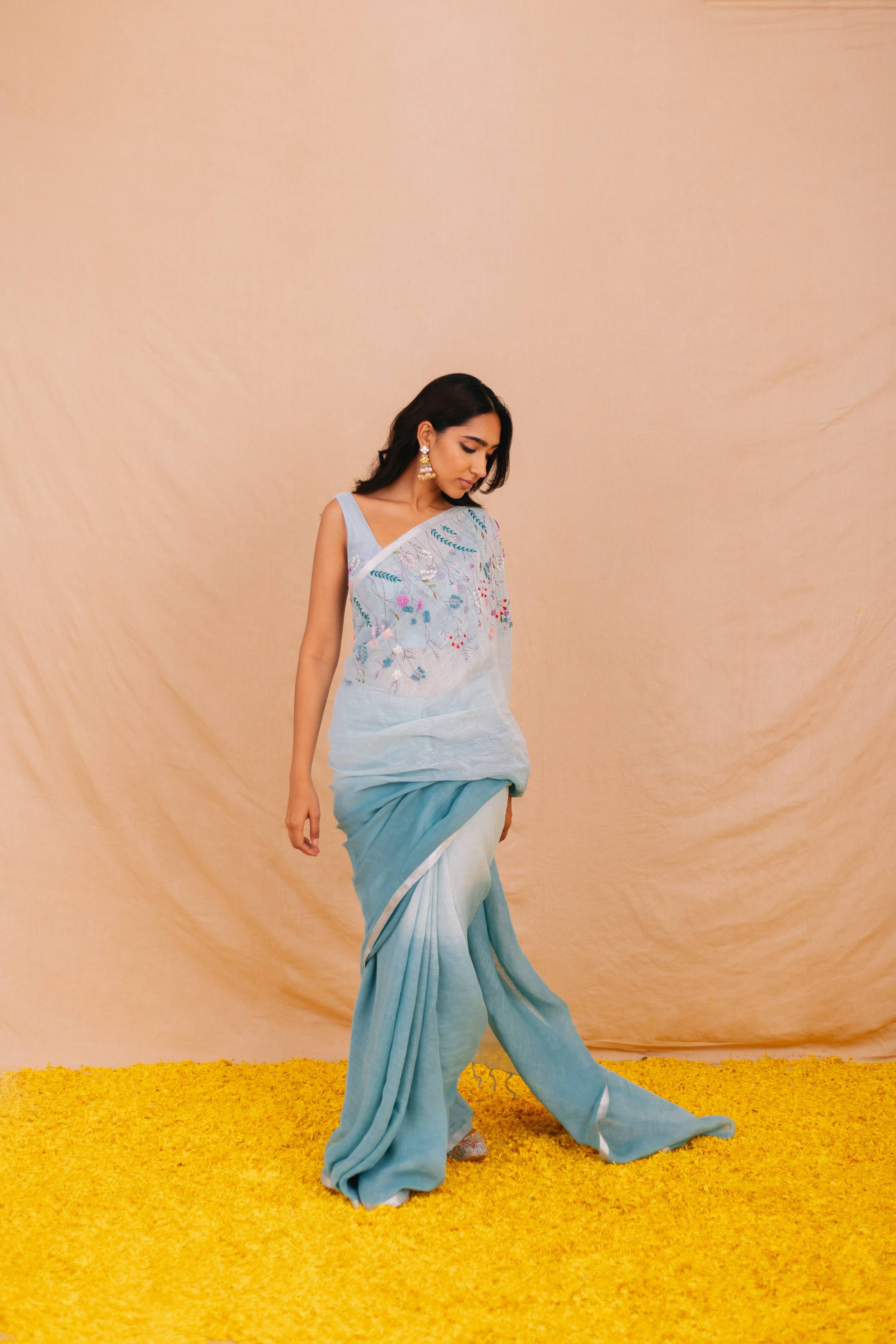 Kumud Linen Sari