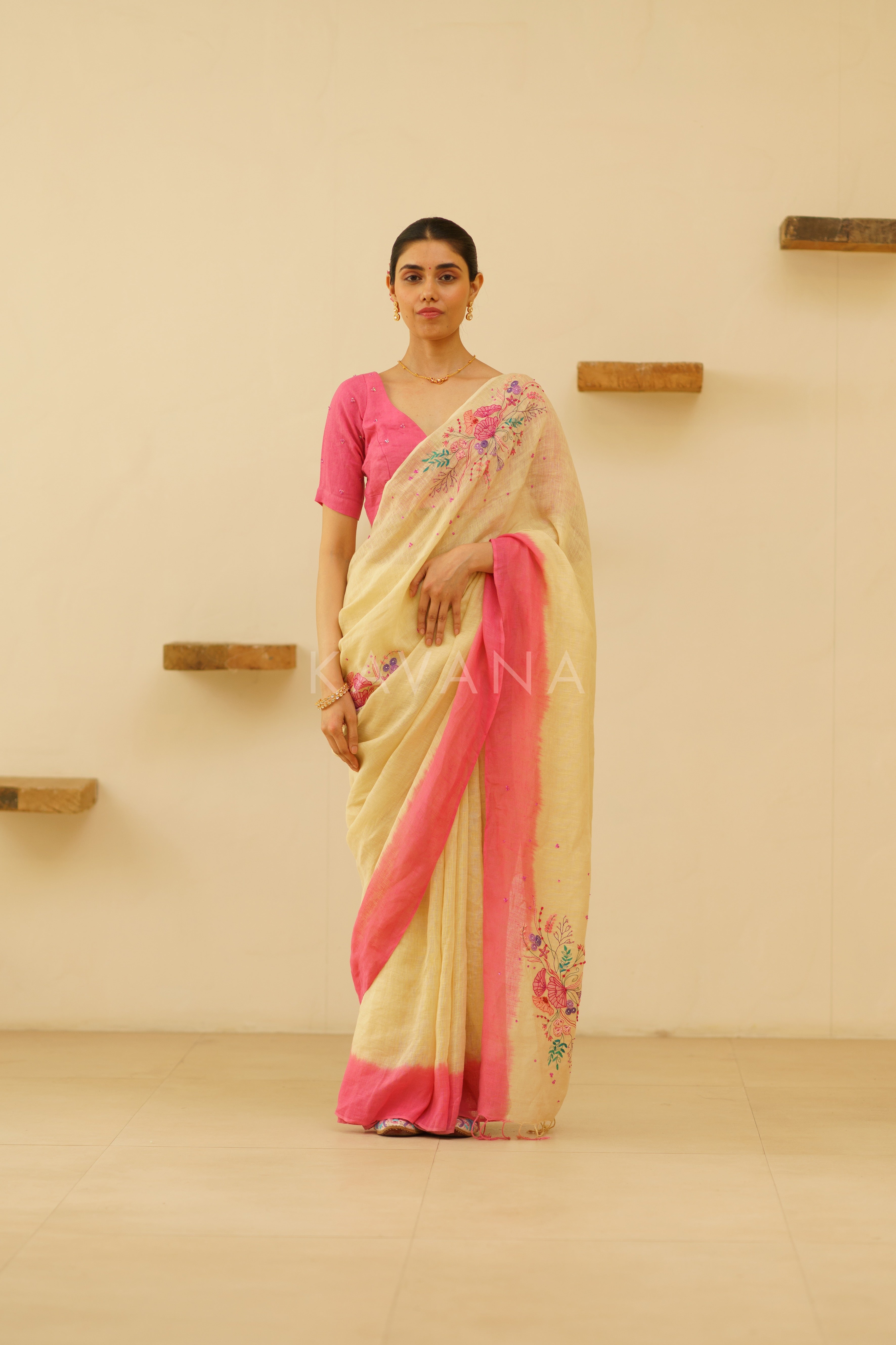 Tara Linen Sari