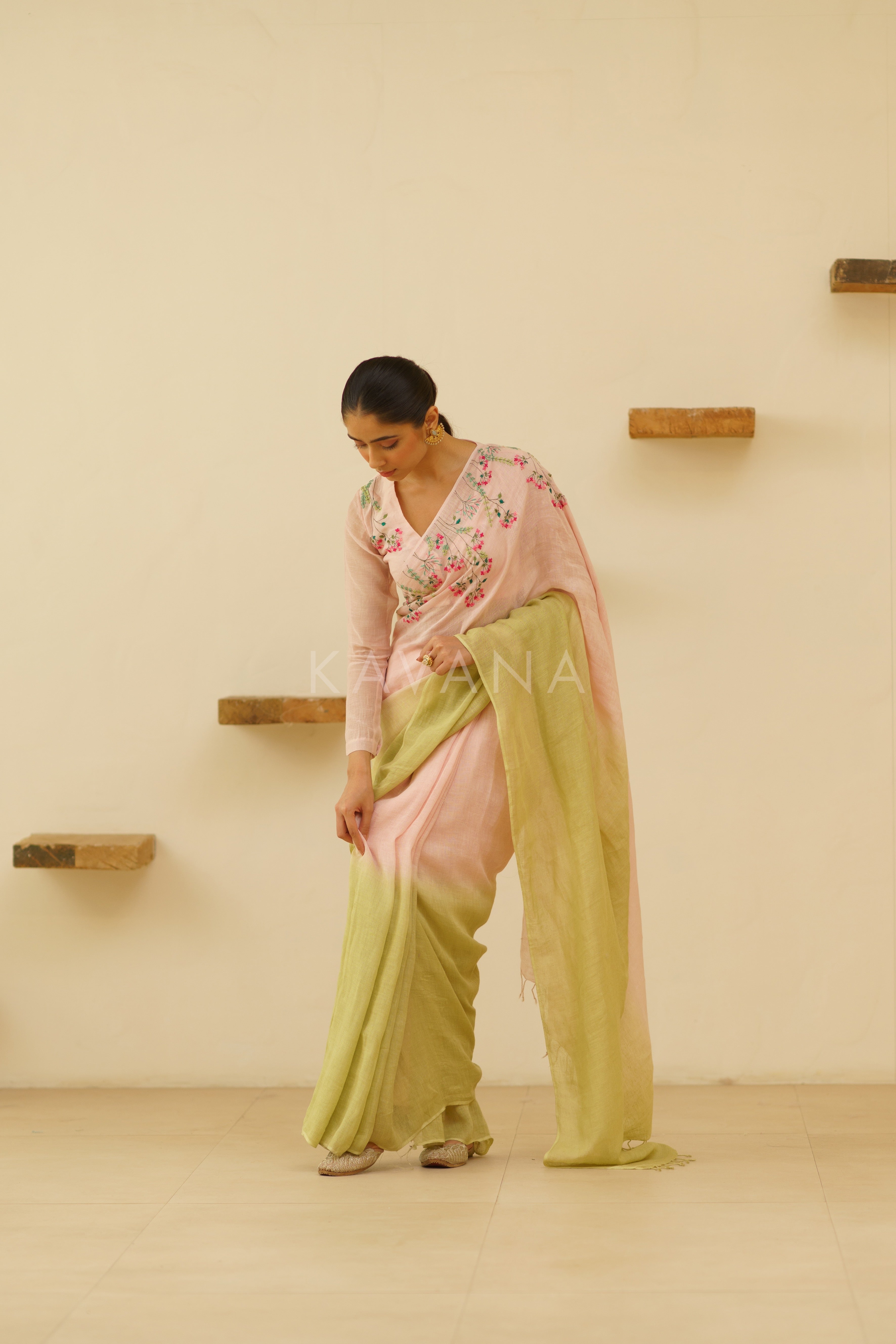 Gulnoor Linen Sari