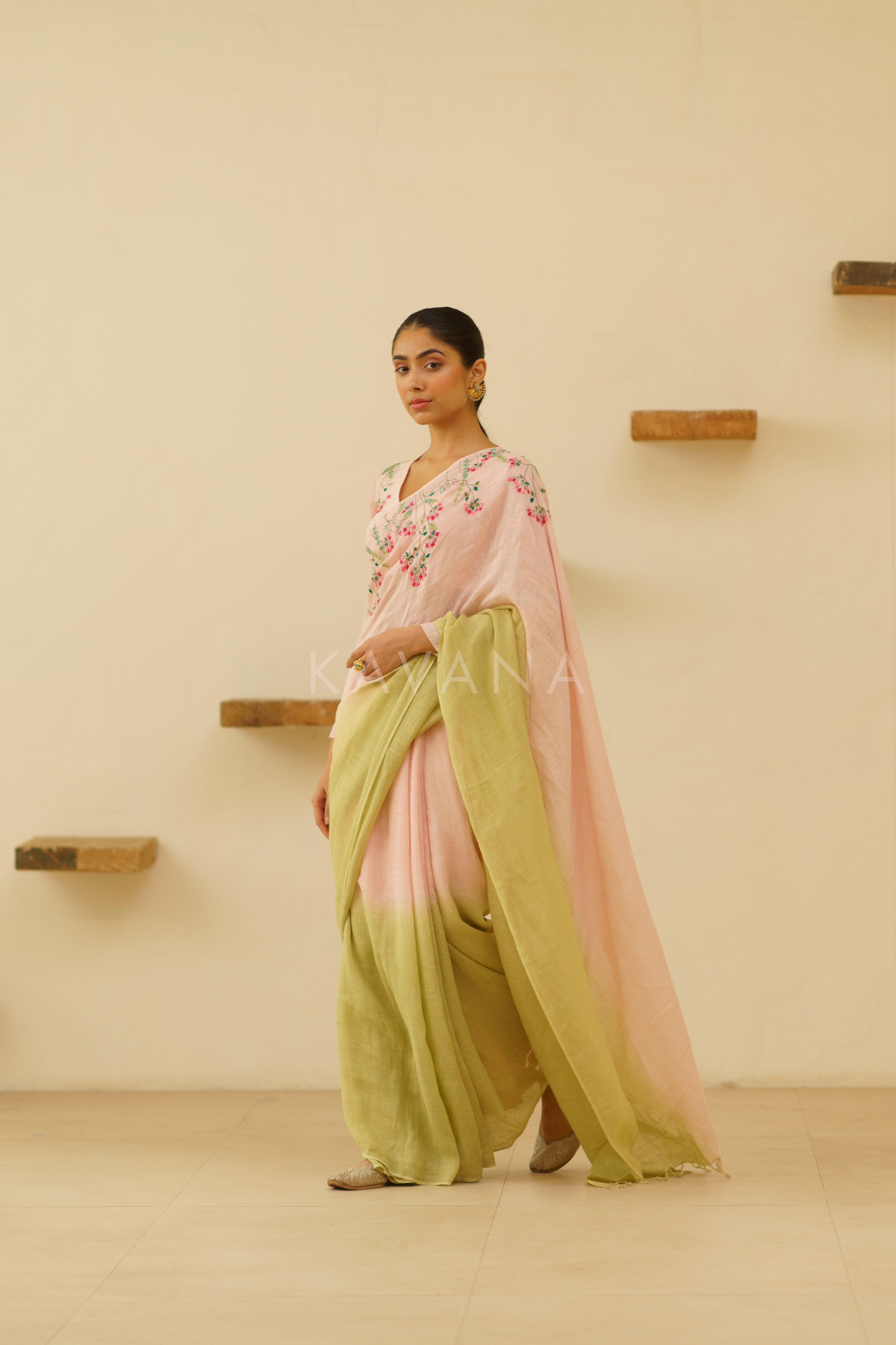 Gulnoor Linen Sari