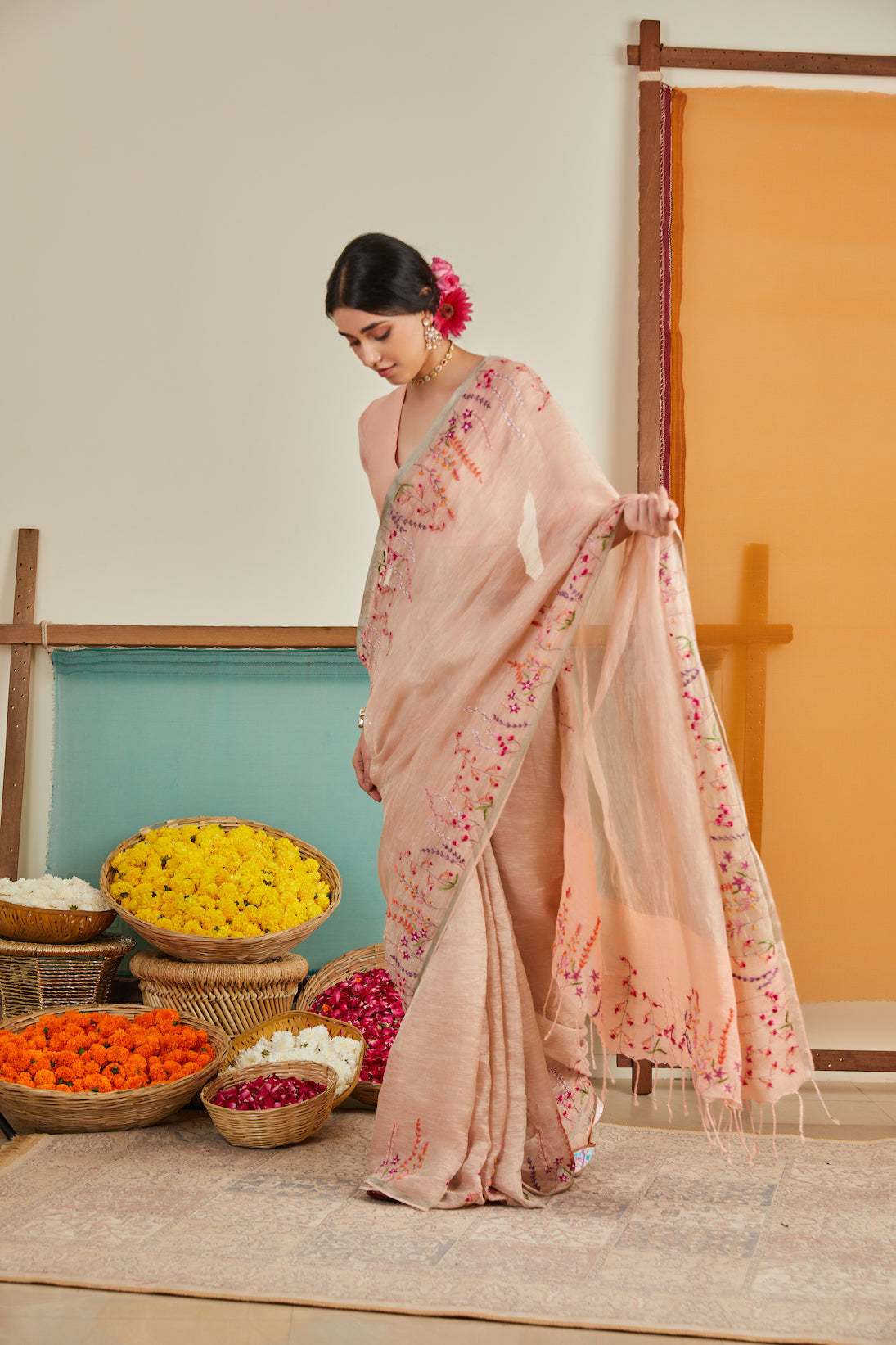 Kashni Zari Linen Sari