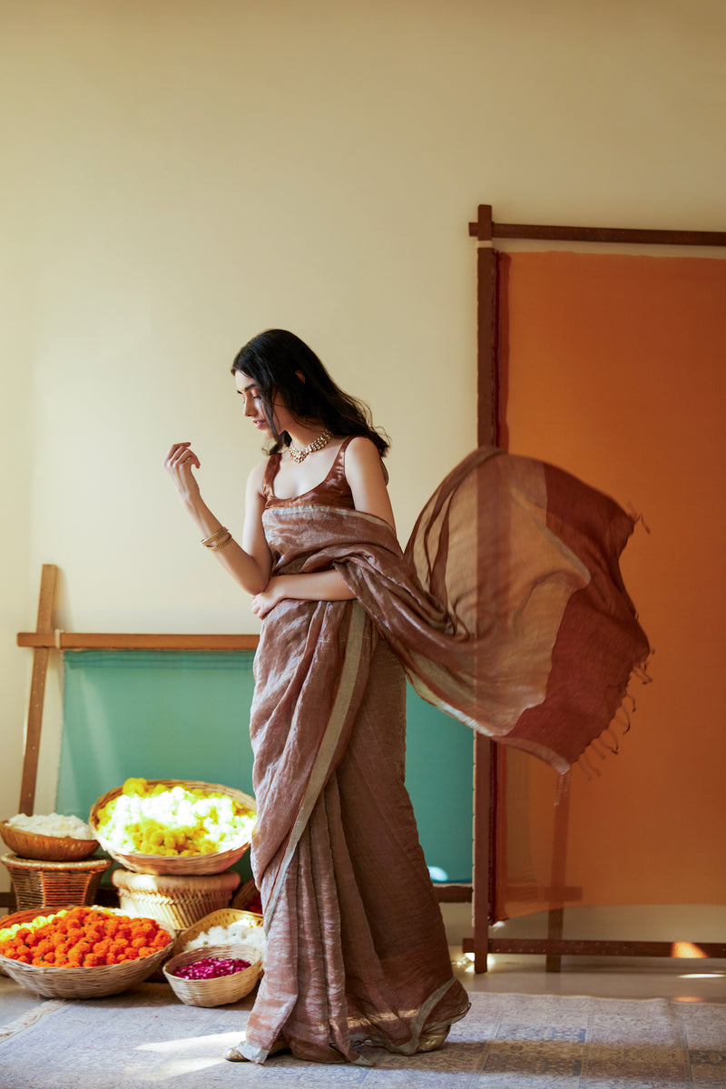 Falaq Zari Linen Sari