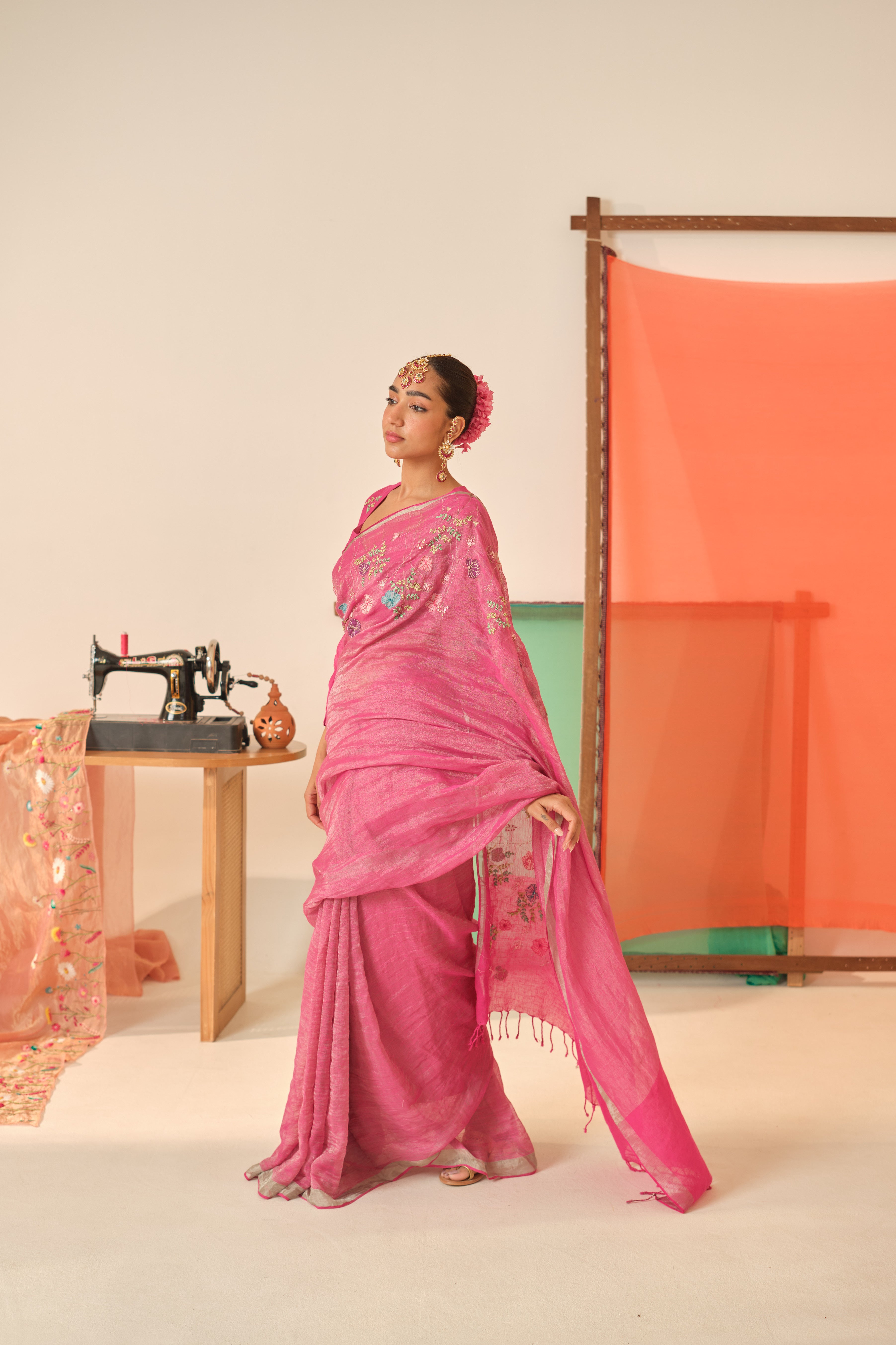 Alka Tissue Linen Sari