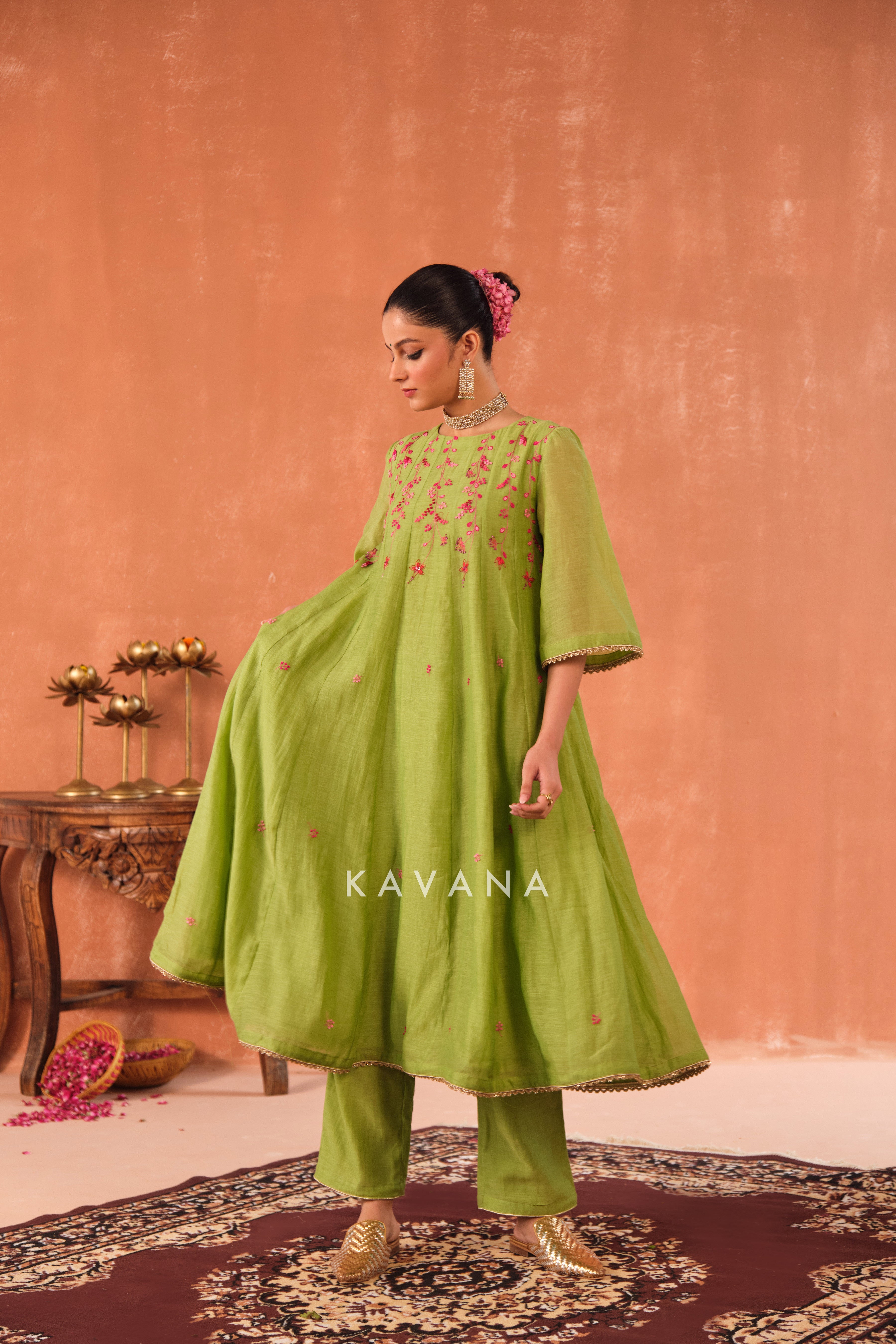 Vrinda Chanderi Kurta Set