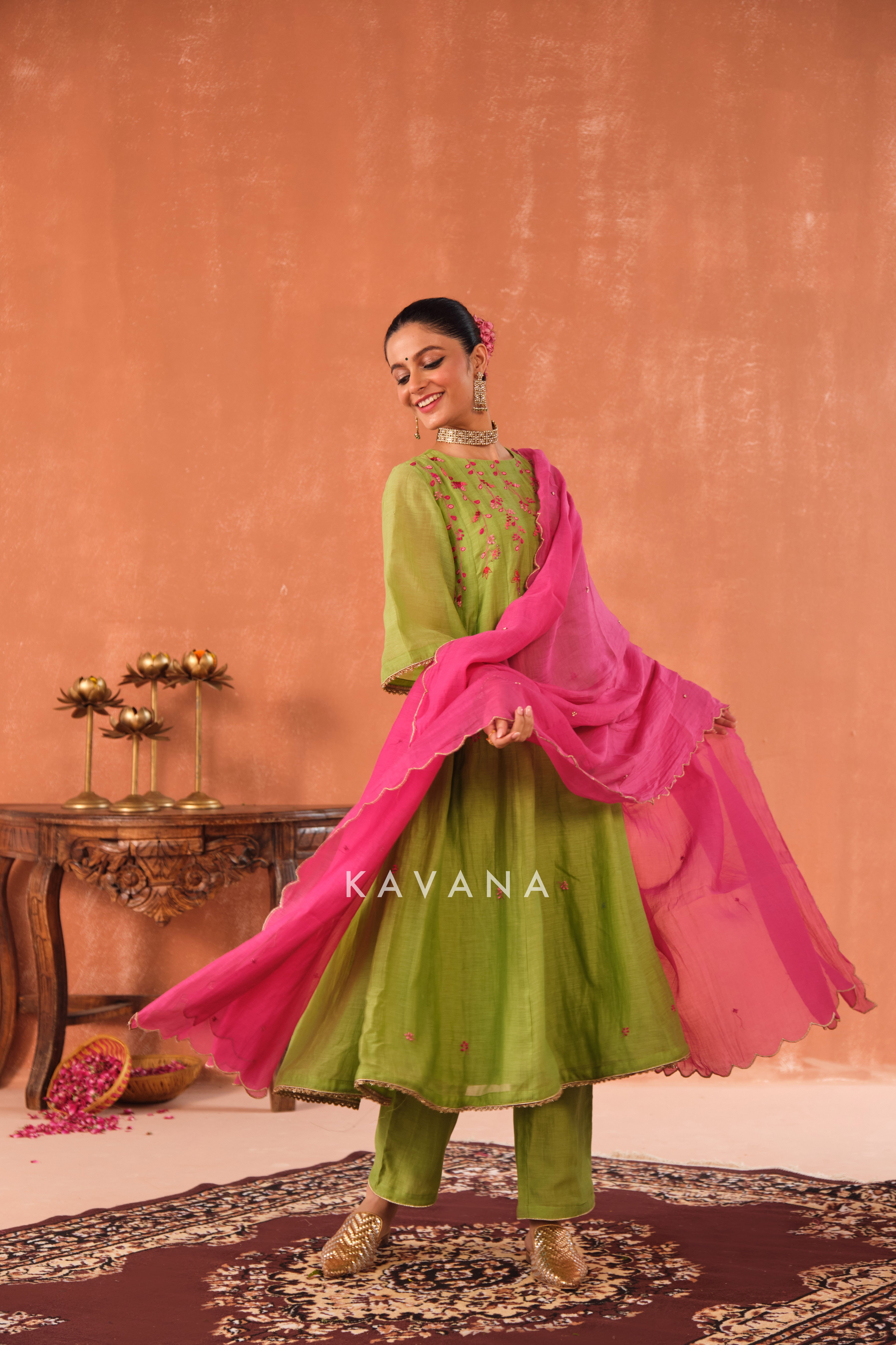 Vrinda Chanderi Kurta Set